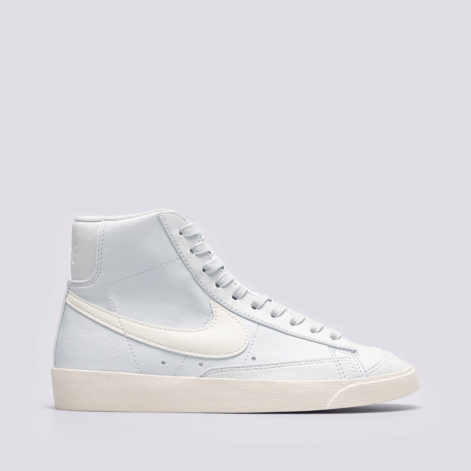 Ženske superge NIKE W BLAZER MID '77 NEXT NATURE DQ4124-400 modra