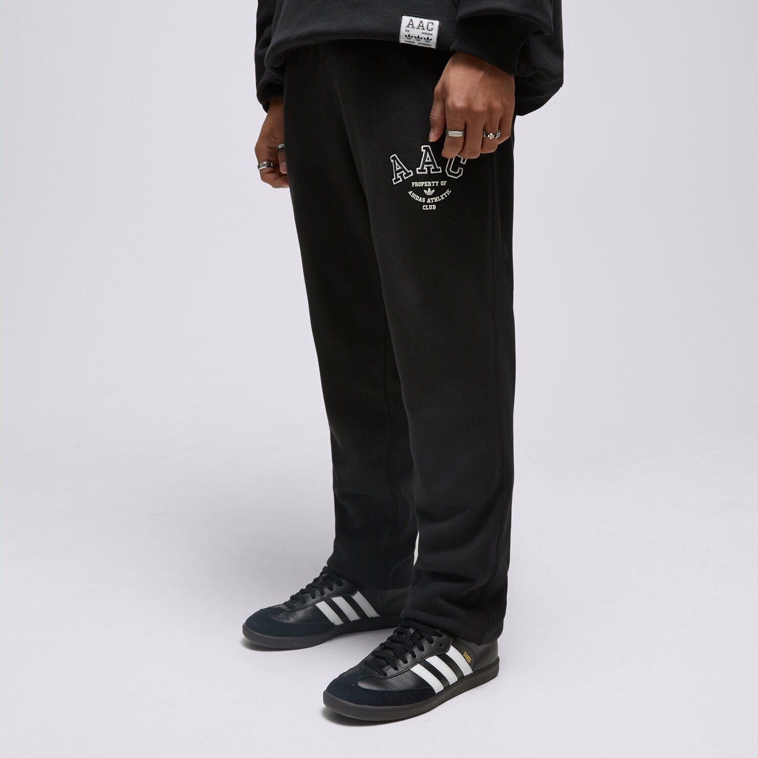 Moški hlače ADIDAS HLAČE HACK AAC  HZ0698 črna