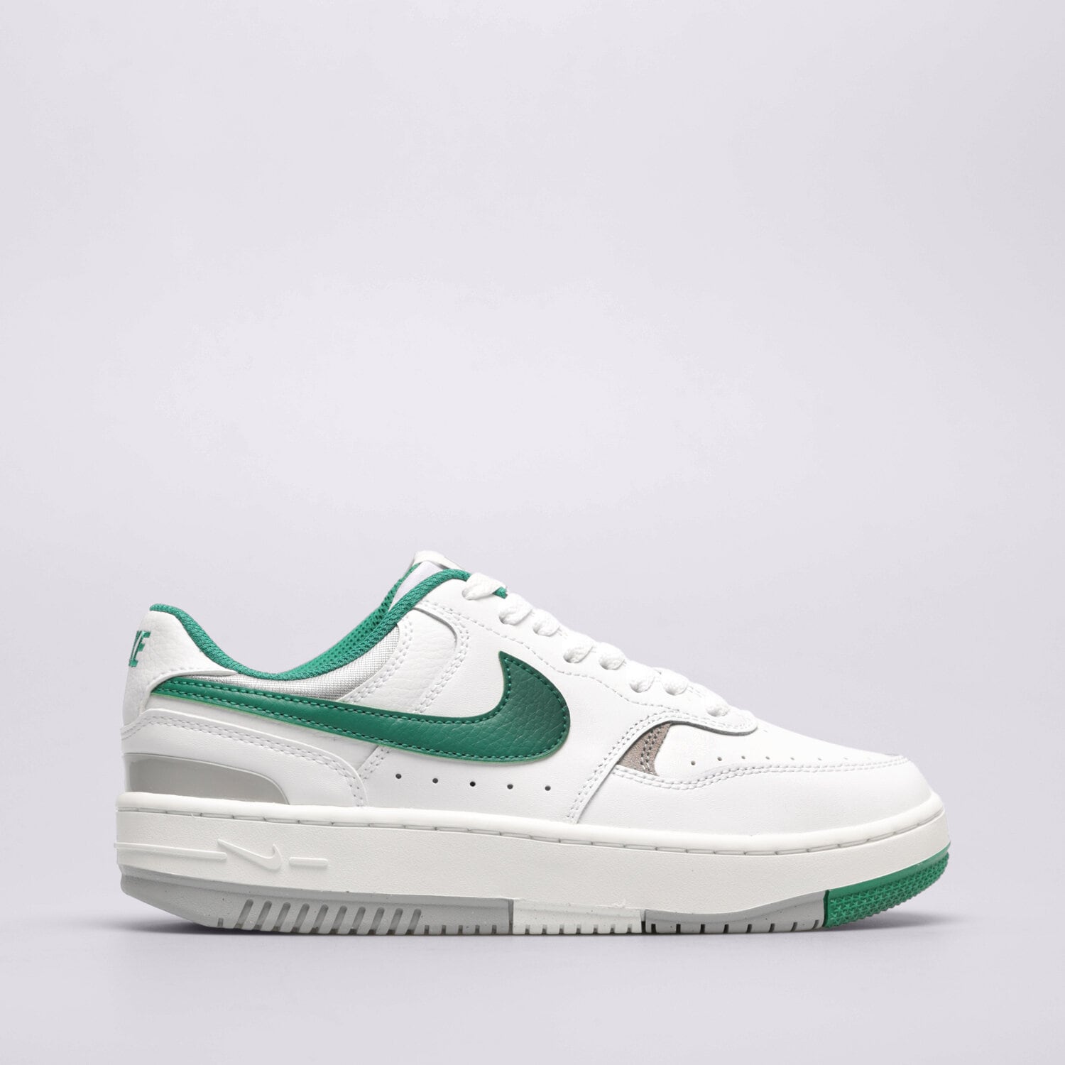 Ženske superge NIKE GAMMA FORCE DX9176-106 bela