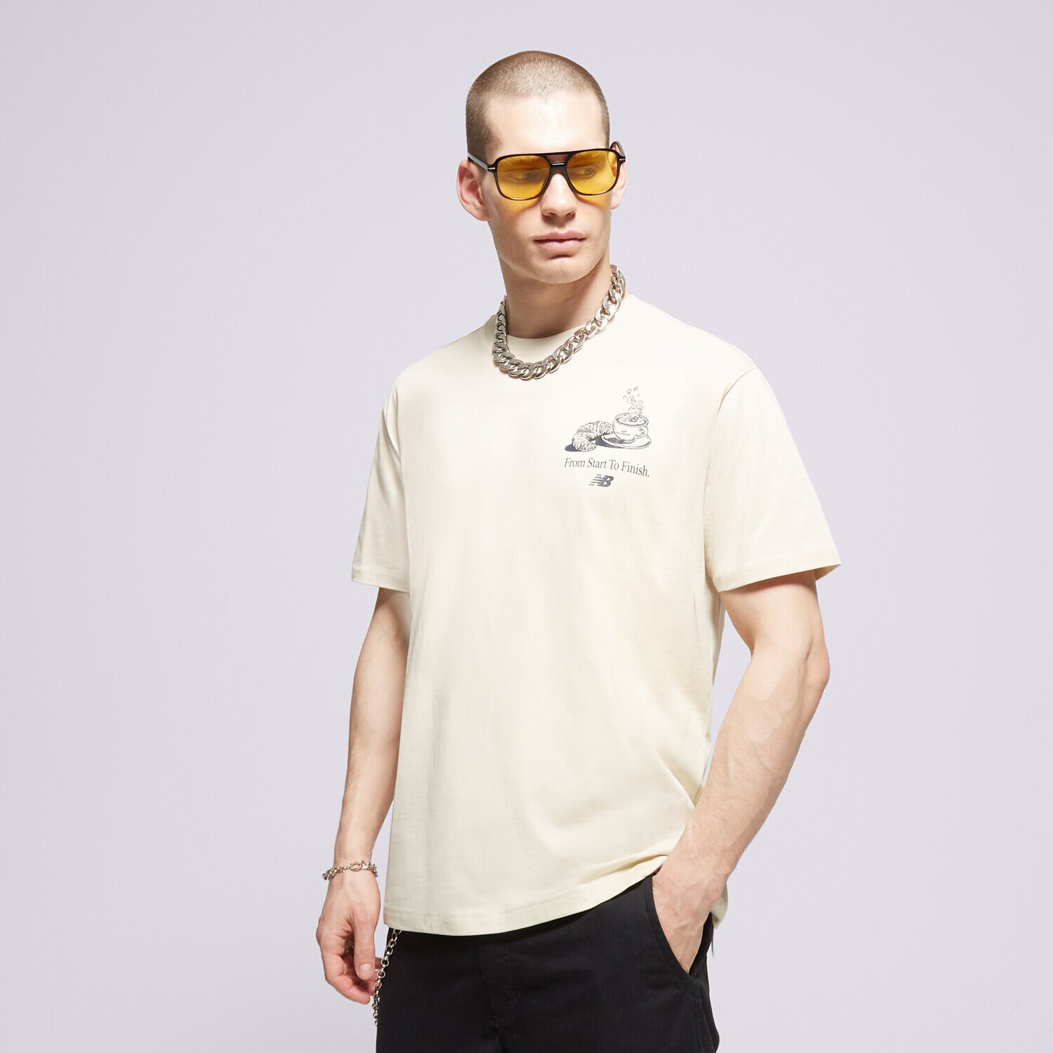 Moška majica s kratkimi rokavi NEW BALANCE T-SHIRT MAJICA ESSENTIALS CAFE JAVA COTTO BE MT31561BE bela