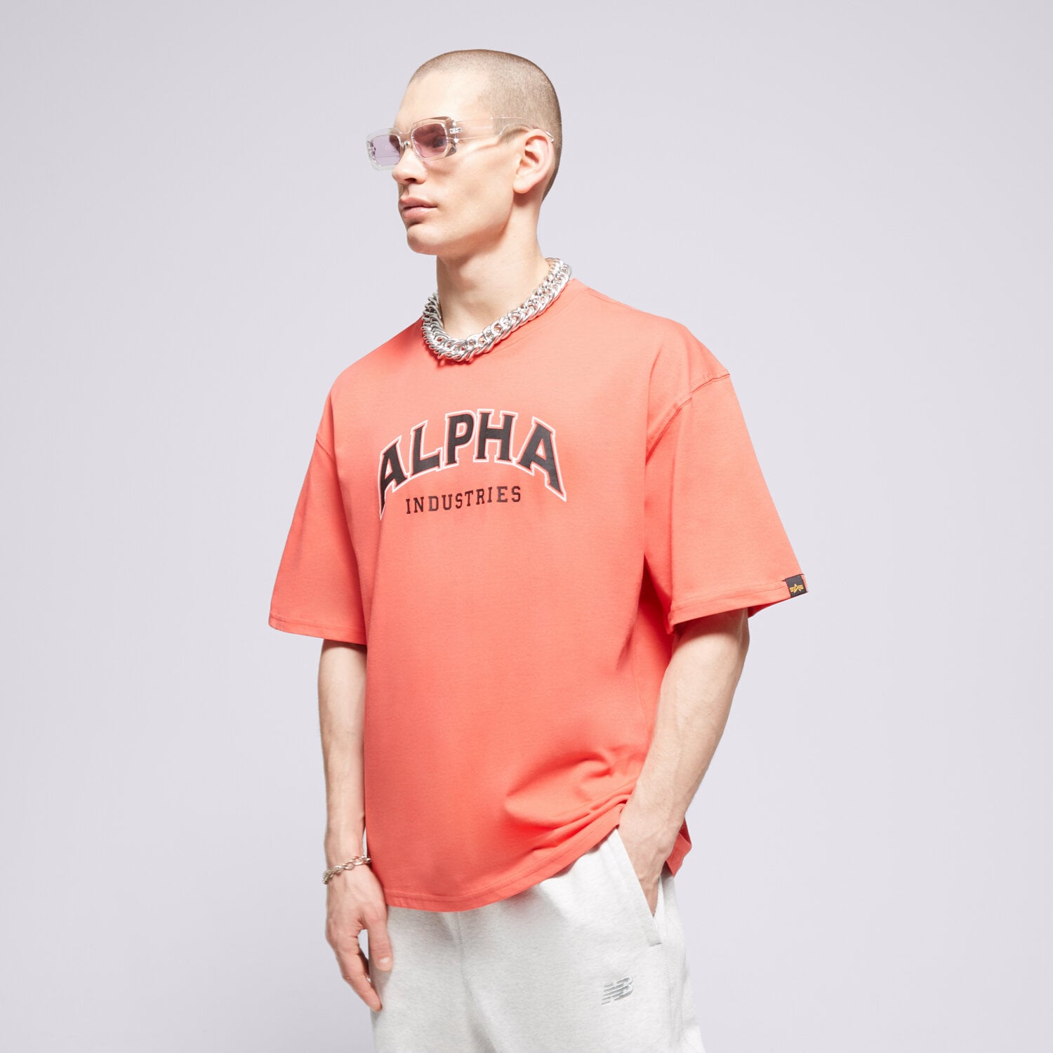 Moška majica s kratkimi rokavi ALPHA INDUSTRIES T-SHIRT COLLEGE T 146501711 rdeča