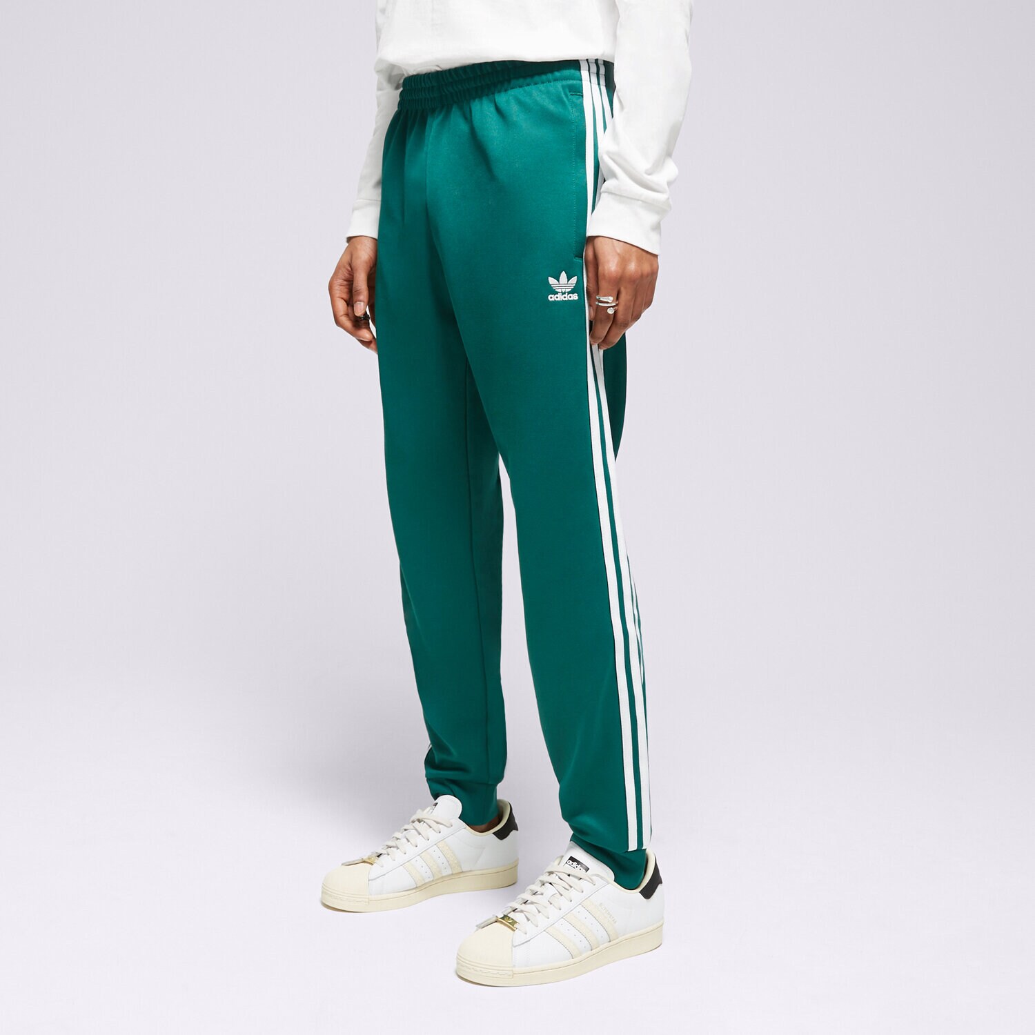 Moški hlače ADIDAS HLAČE SST TP ADICOLOR IR9886 zelena