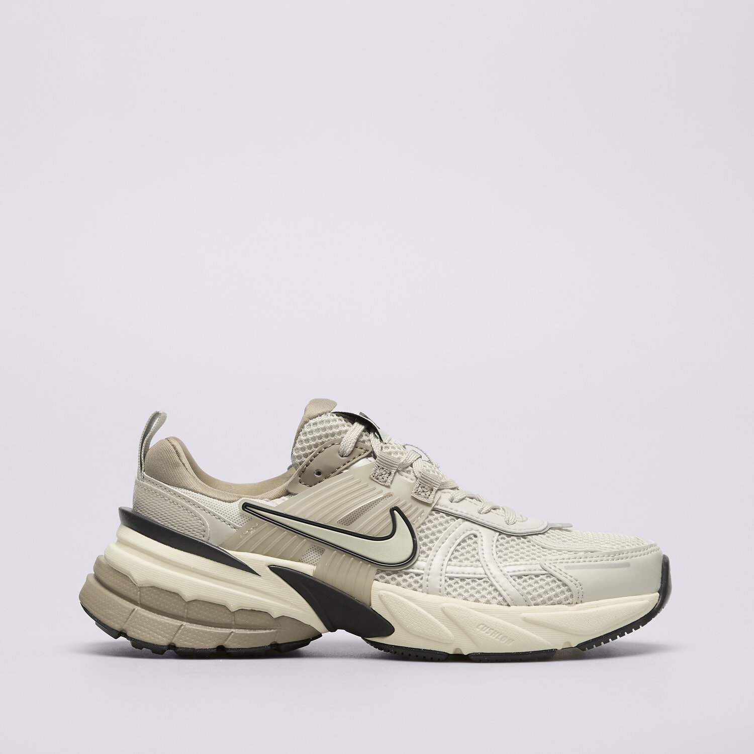 Ženske superge NIKE V2K RUN FD0736-103 bež