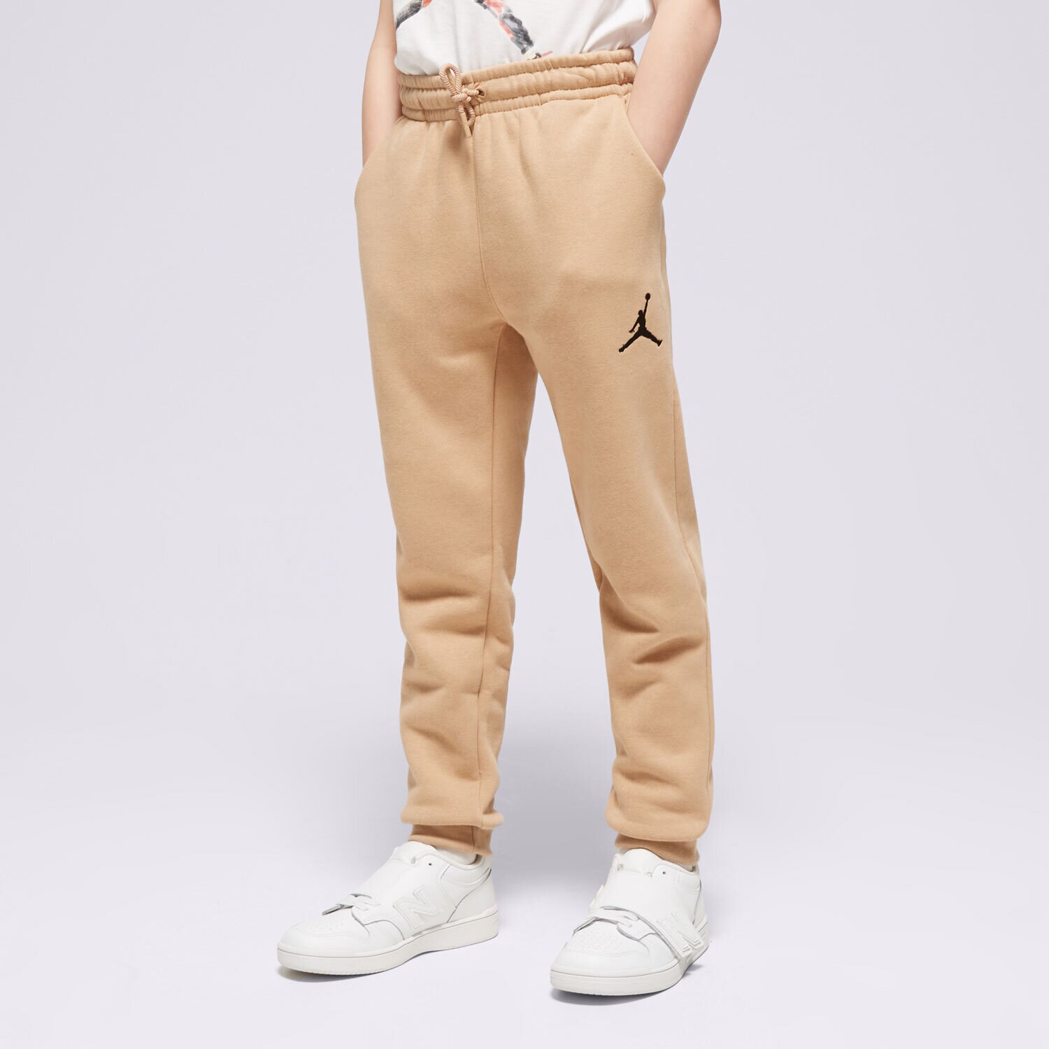 Otroški hlače JORDAN HLAČE MJ ESSENTIALS PANT BOY 95C549-X0L rjava