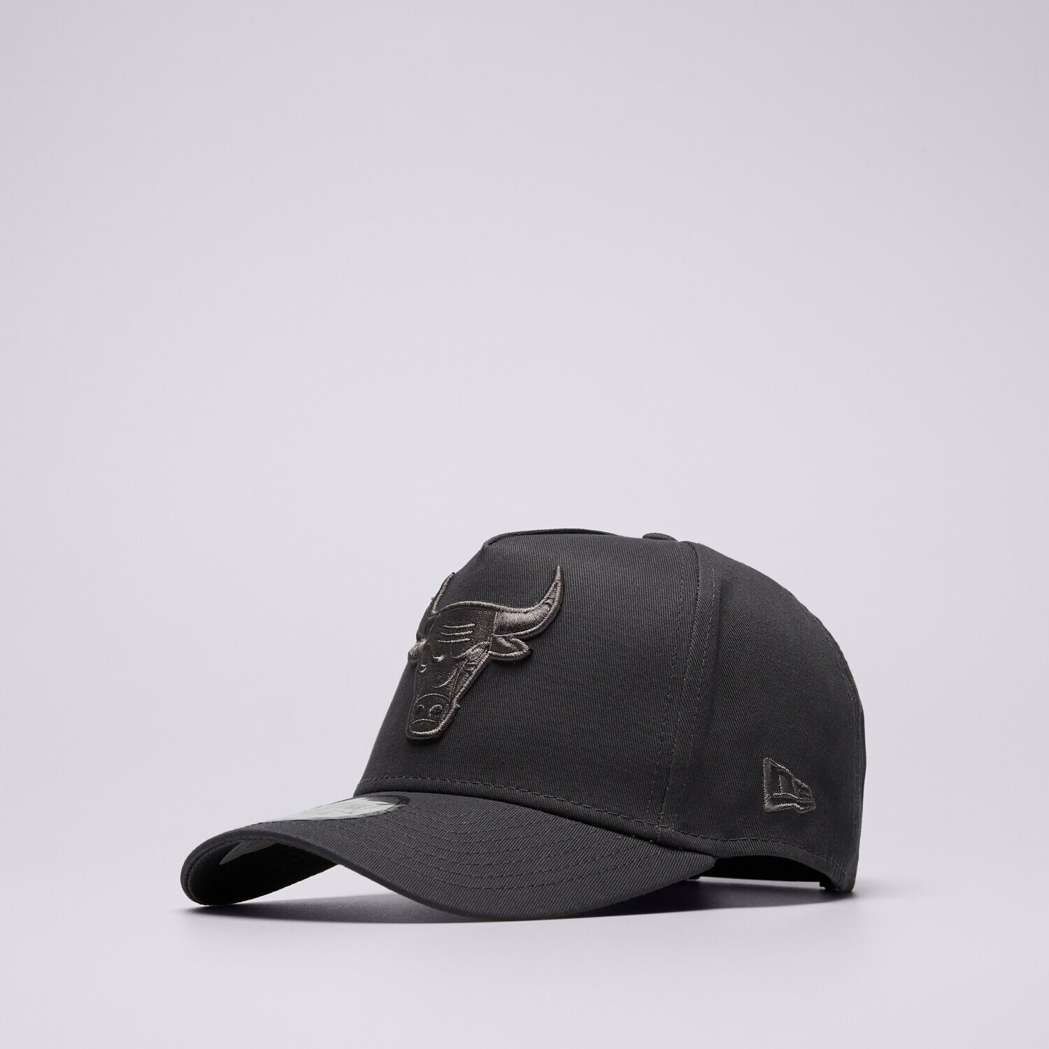 Moška kapa s strešico NEW ERA KAPA NBA EFRAME BULLS CHICAGO BULLS 60503558 siva