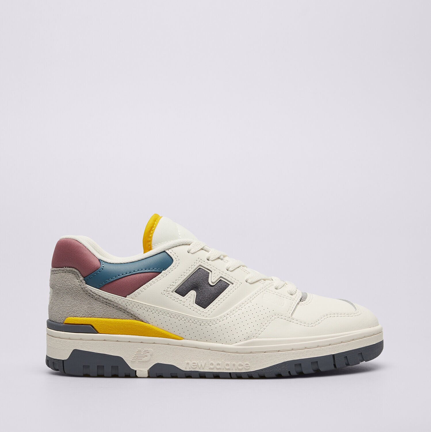 Moški superge NEW BALANCE 550  BB550PGB kremna barva
