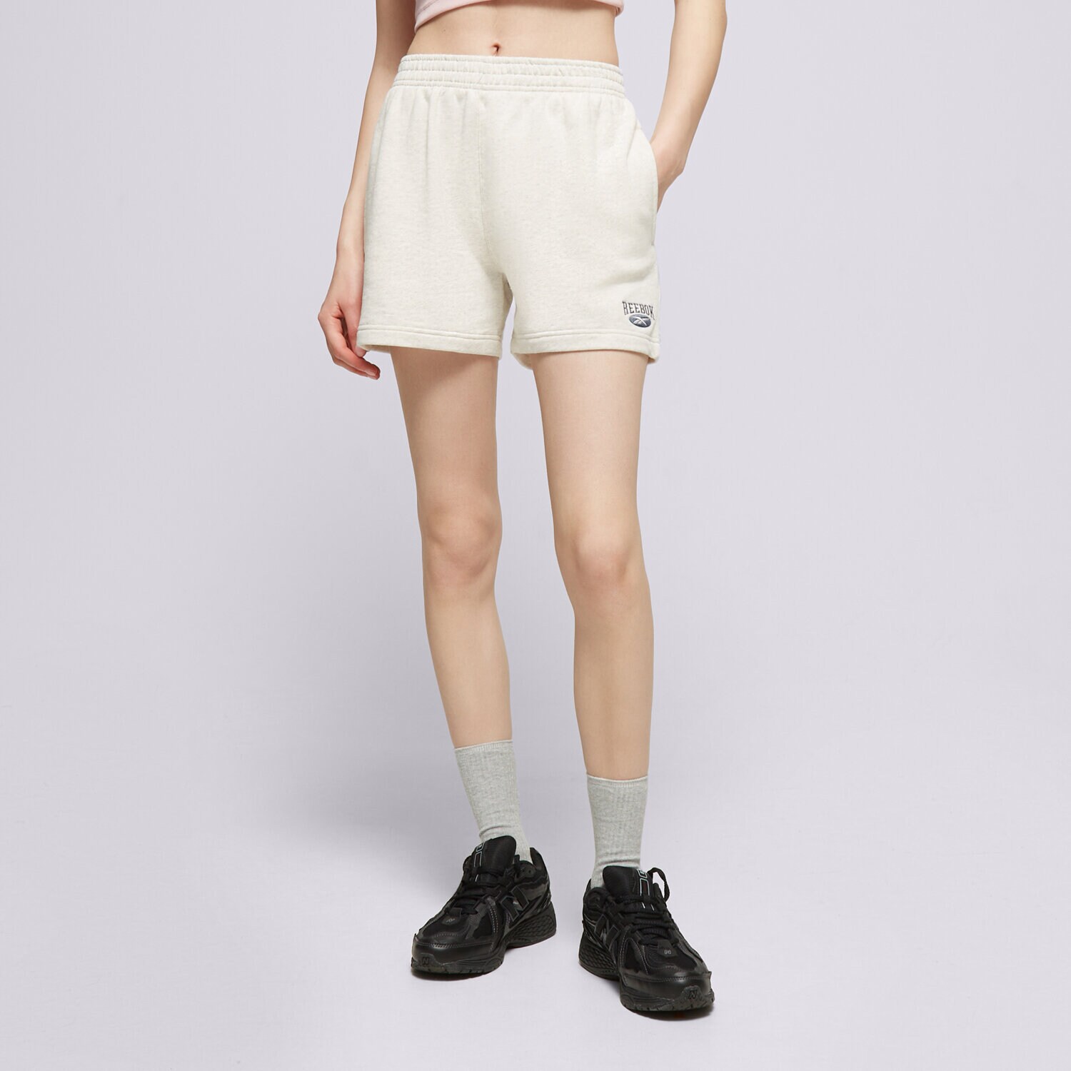 Ženske kratke hlače REEBOK KRATKE HLAČE CL AE SM LOGO SHORT 100076253 bela