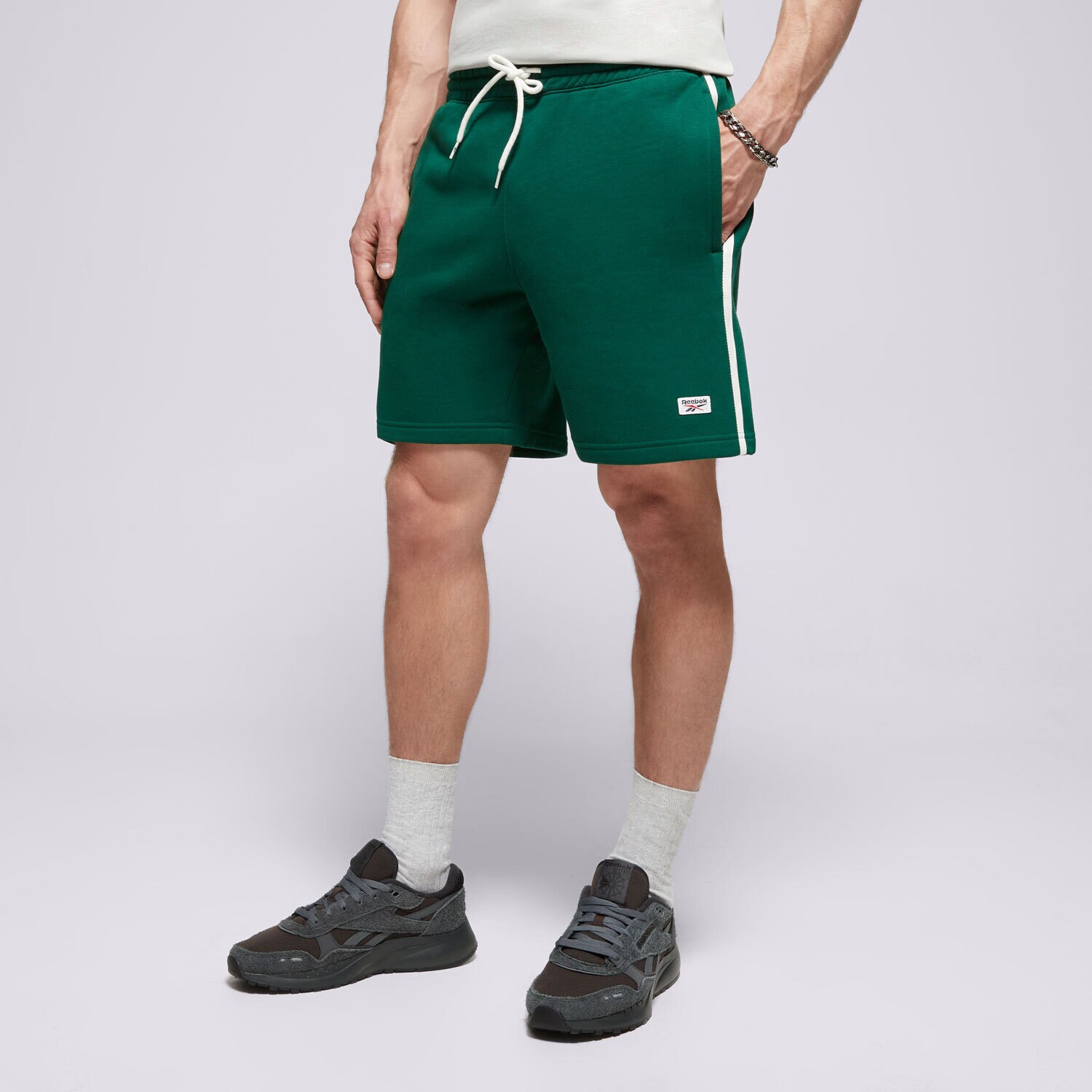 Moški kratke hlače REEBOK KRATKE HLAČE COURT SPORT SHORT 100075659 zelena