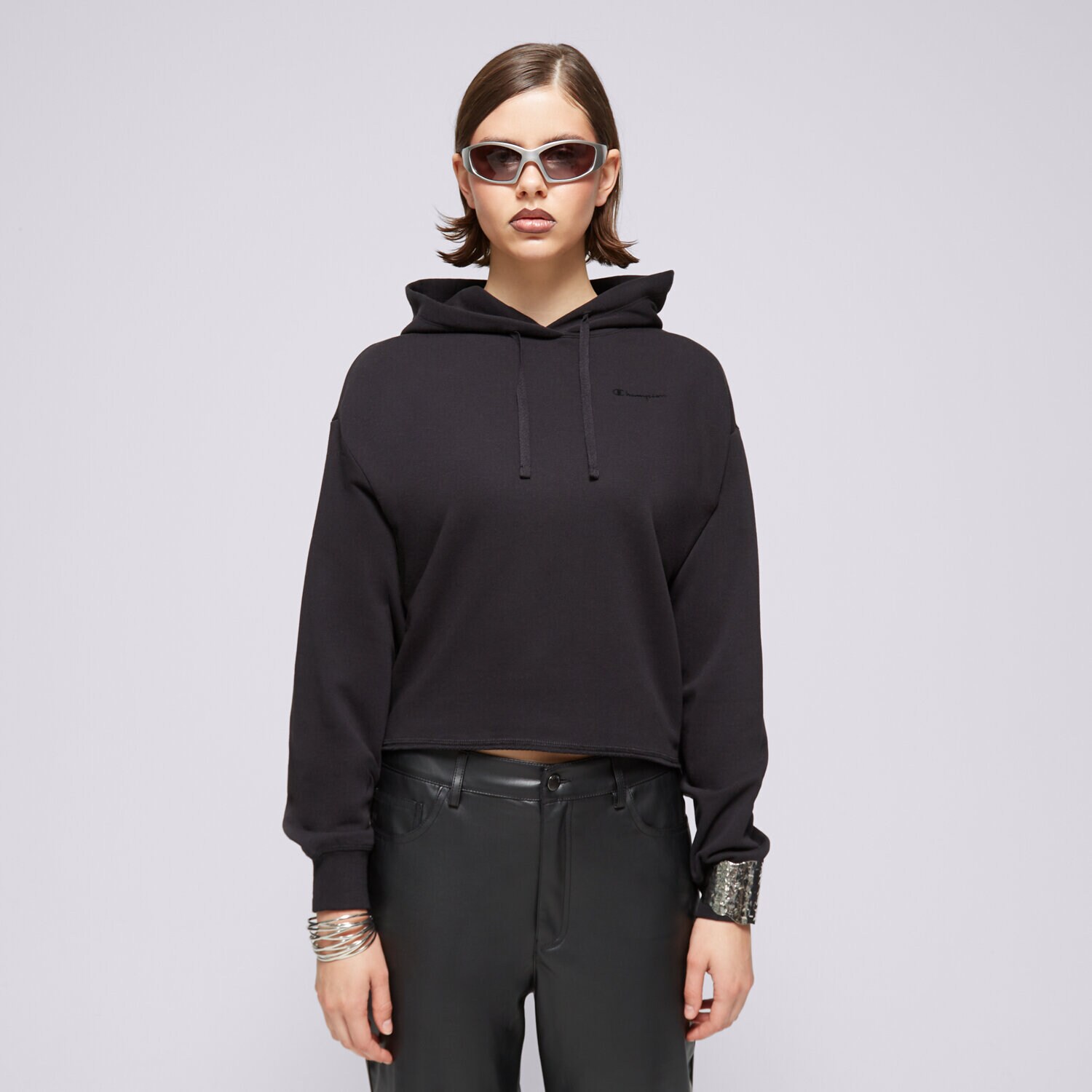 Ženski pulover CHAMPION JOPICA S KAPUCO   HOODED MINIMALIST RESORT 117240KK001 črna