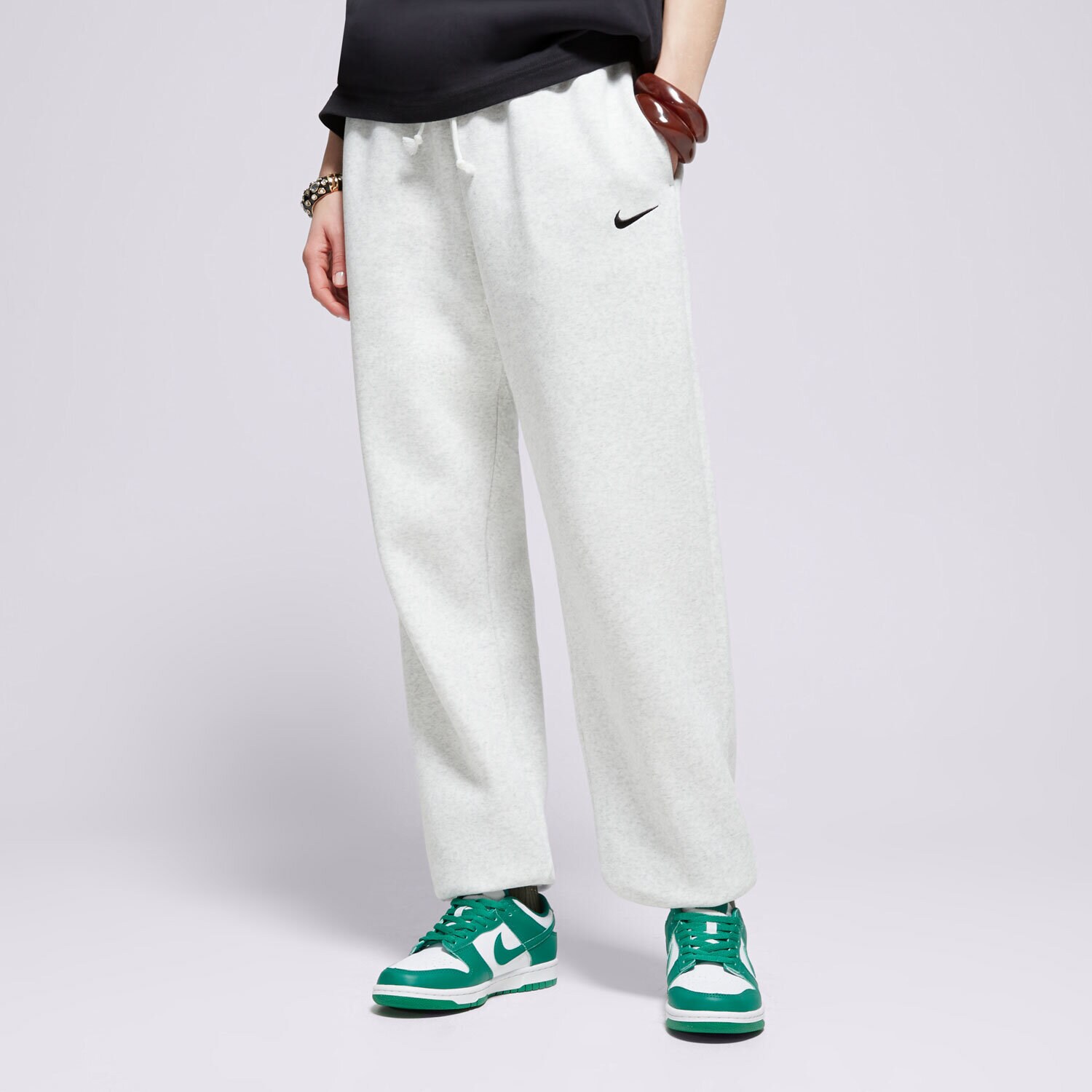 Ženske hlače NIKE HLAČE W NSW PHNX FLC HR OS PANT 2 FZ5996-051 siva