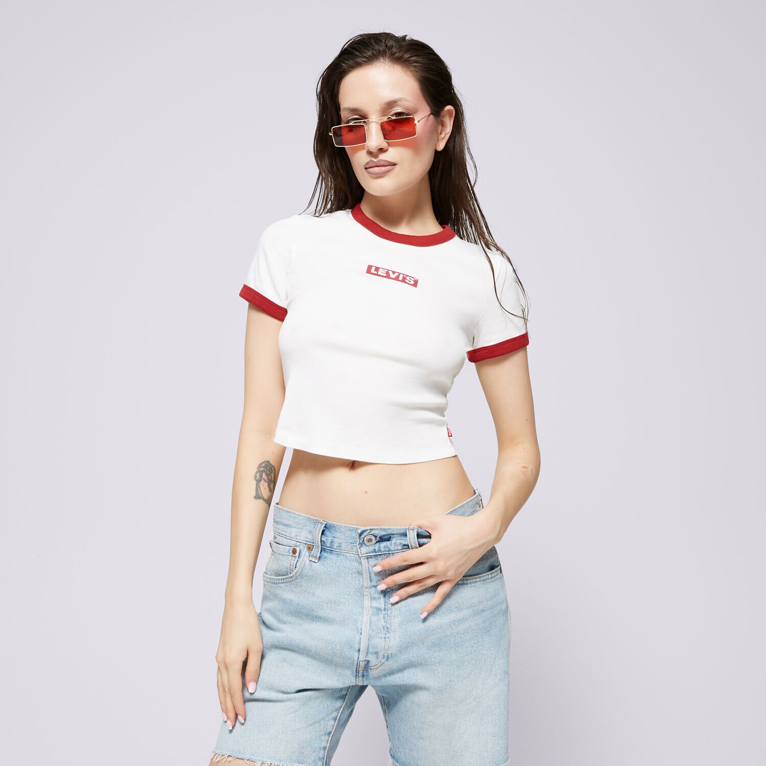 Ženska majica s kratkimi rokavi LEVI'S T-SHIRT GRAPHIC MINI RINGER NEUTRALS A3523-0098 bela