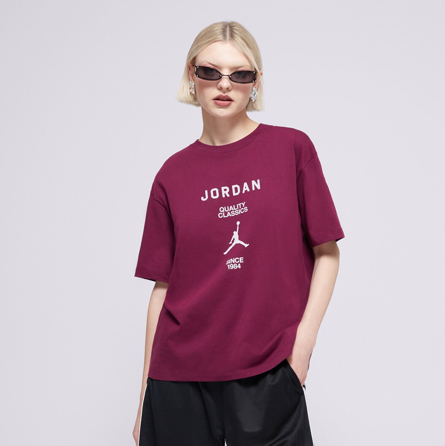 Ženska majica s kratkimi rokavi T SHIRT W JORDAN SS GF GFX TEE JQC FZ0617-610 bordo