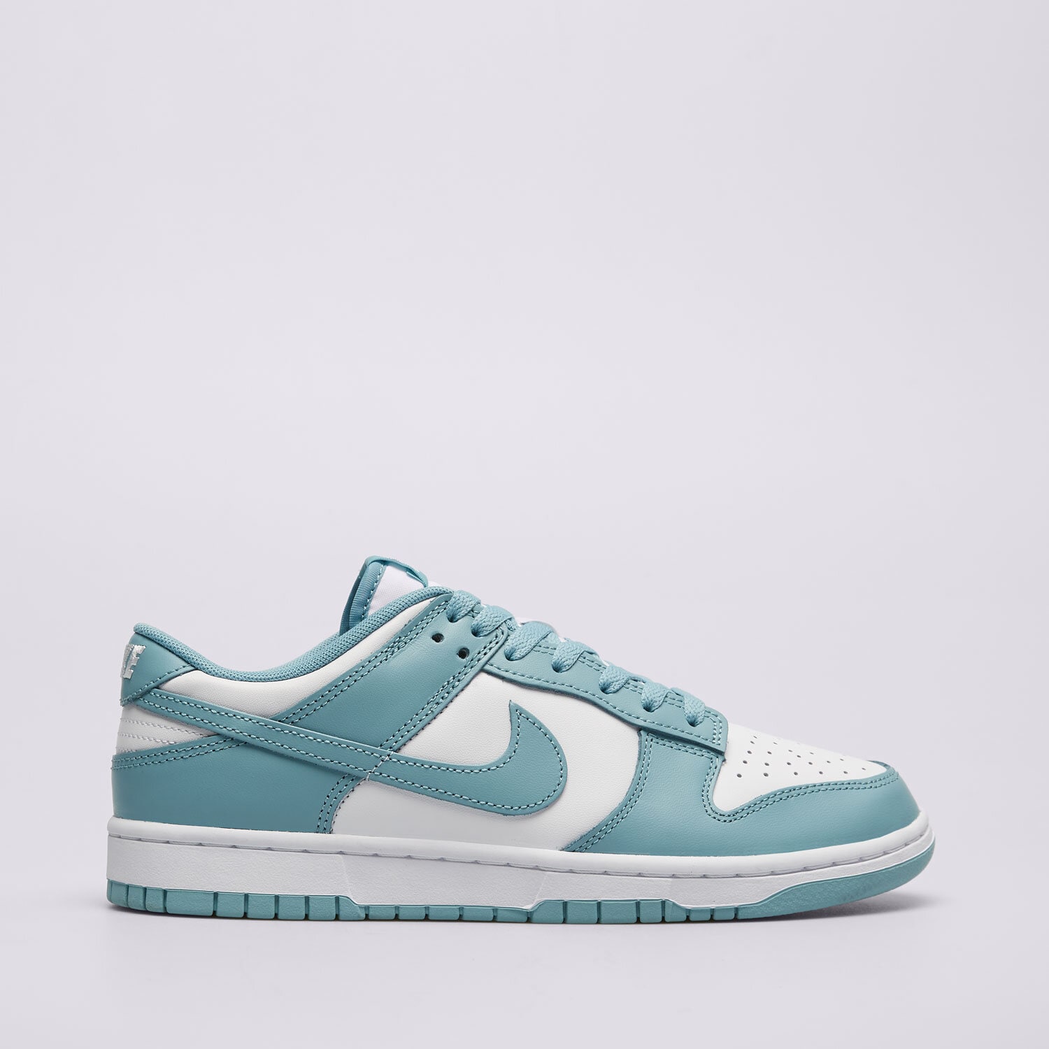 Moški superge NIKE DUNK LOW RETRO DV0833-106 bela