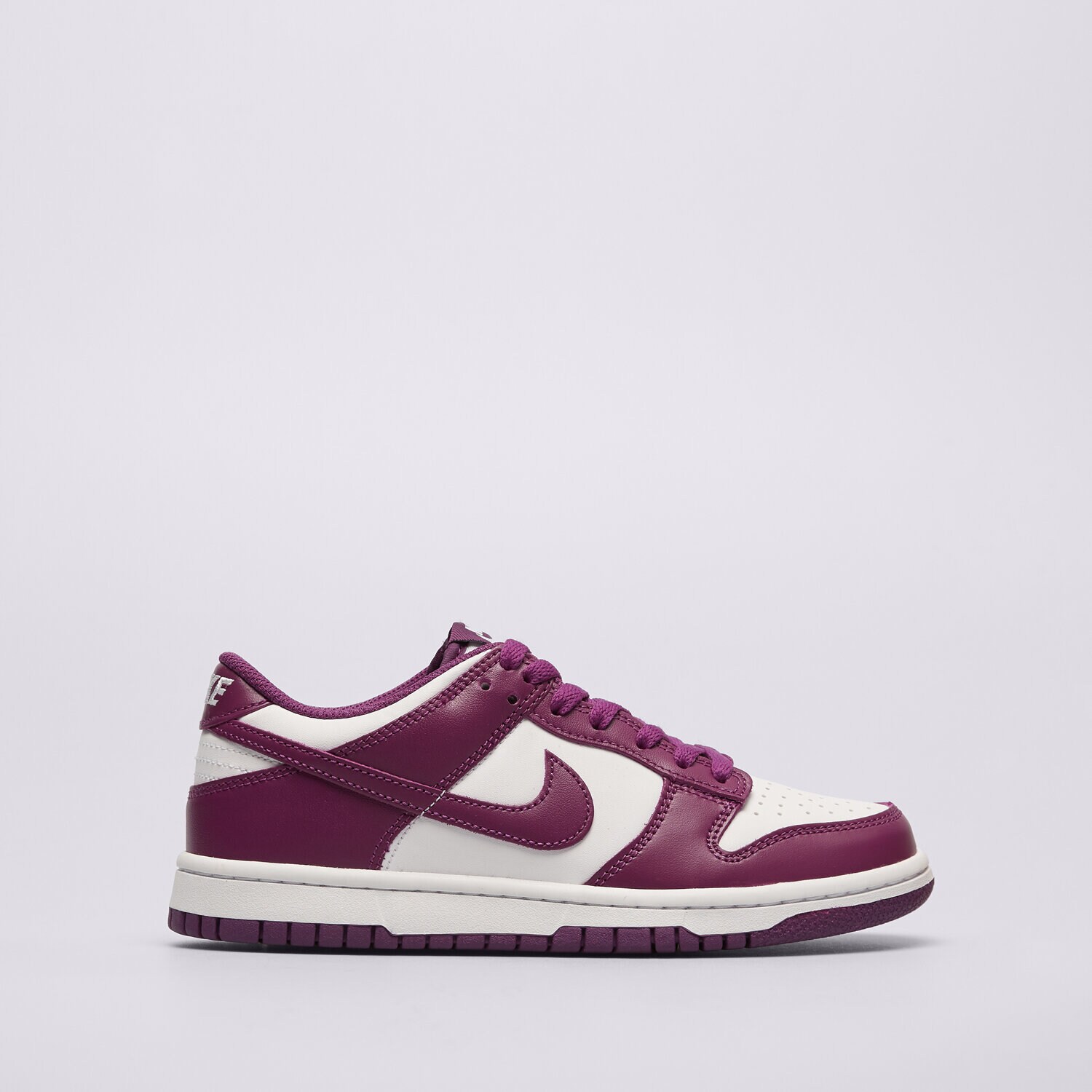 Otroški superge NIKE DUNK LOW BG FB9109-110 vijolična