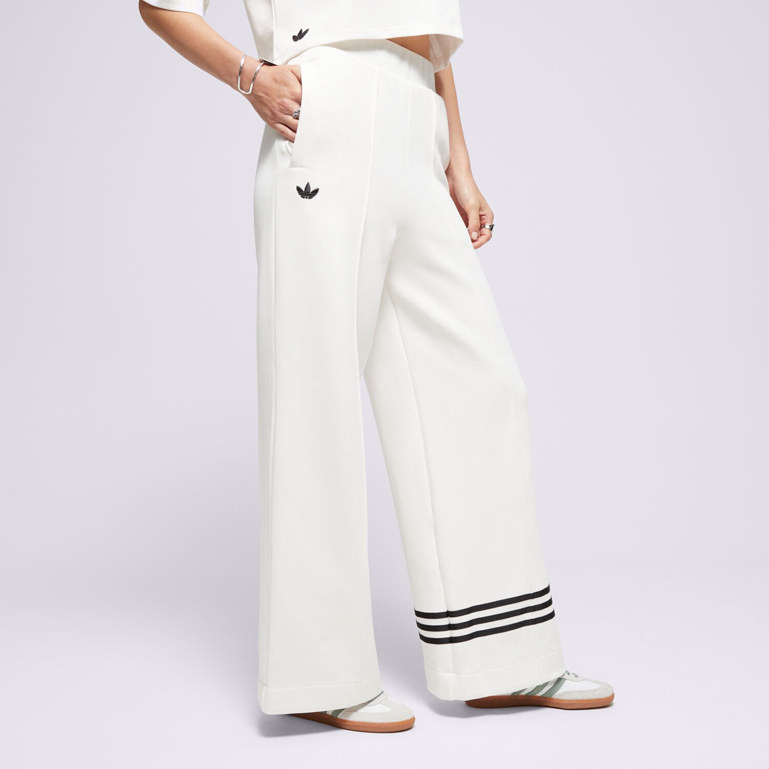 Ženske hlače ADIDAS HLAČE NEUCL TRACKPANT JH3773 bela