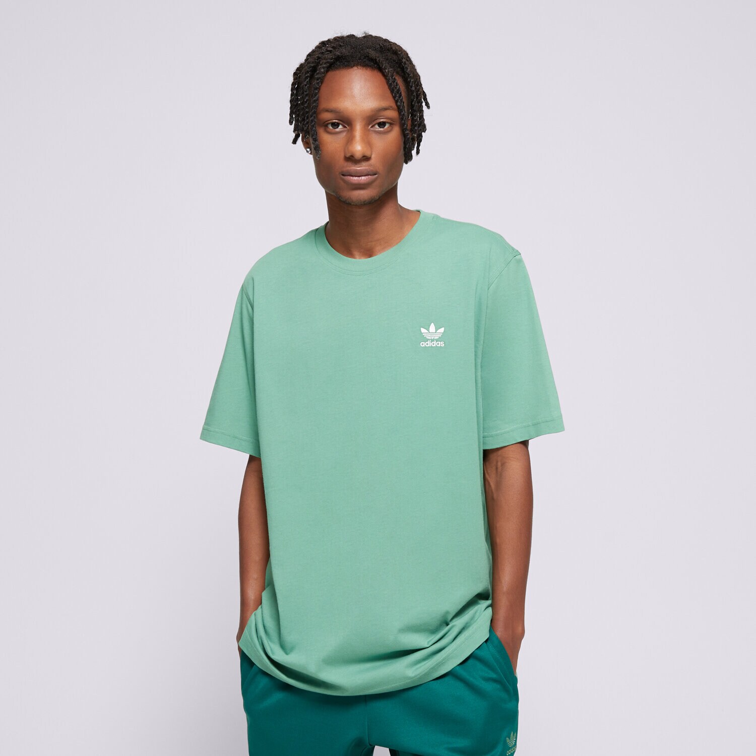 Moška majica s kratkimi rokavi ADIDAS T-SHIRT ESS TEE IZ2106 zelena