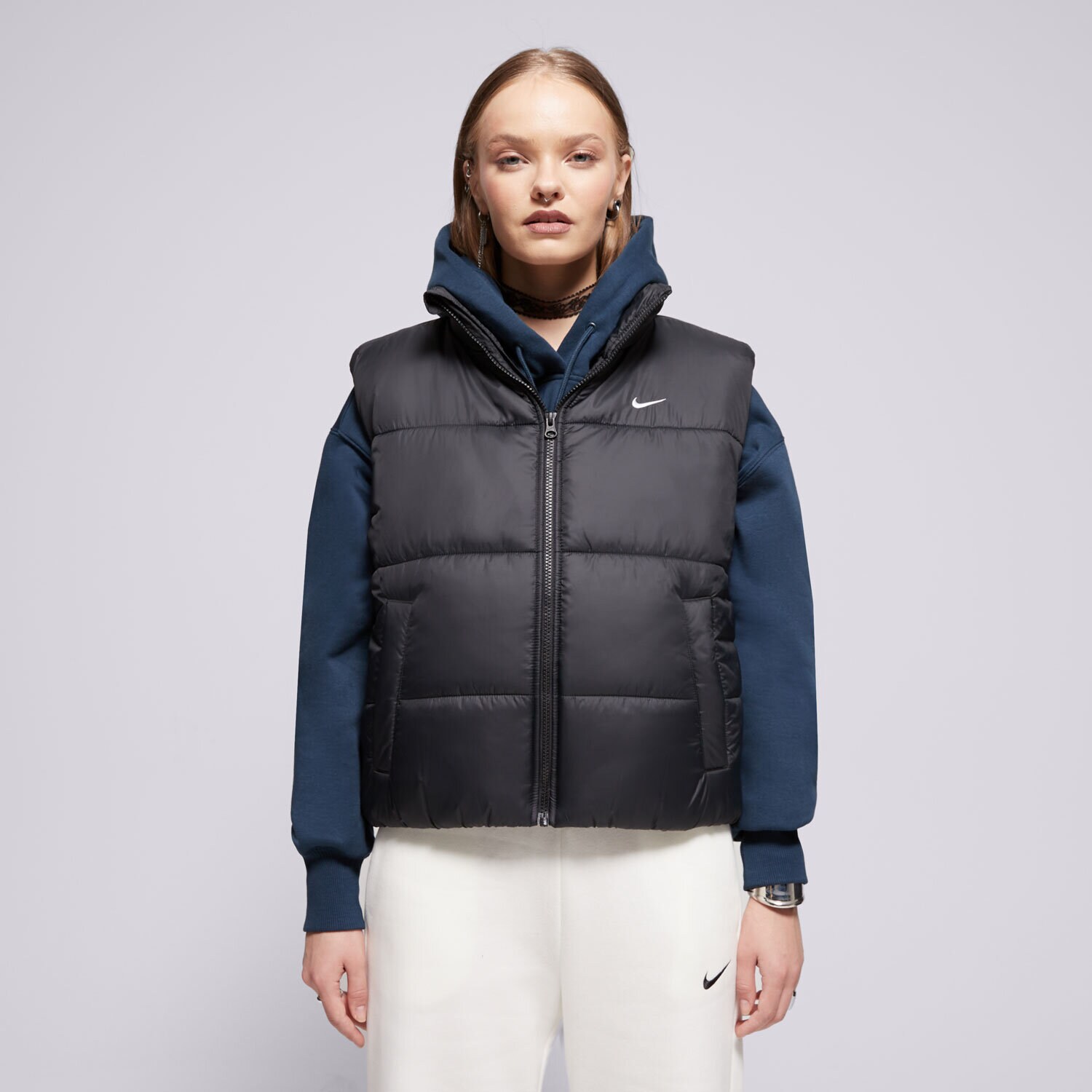 Ženski brezrokavnik NIKE BREZROKAVNIK W NSW TF SYNFL NK CLSC VEST FZ5922-010 črna