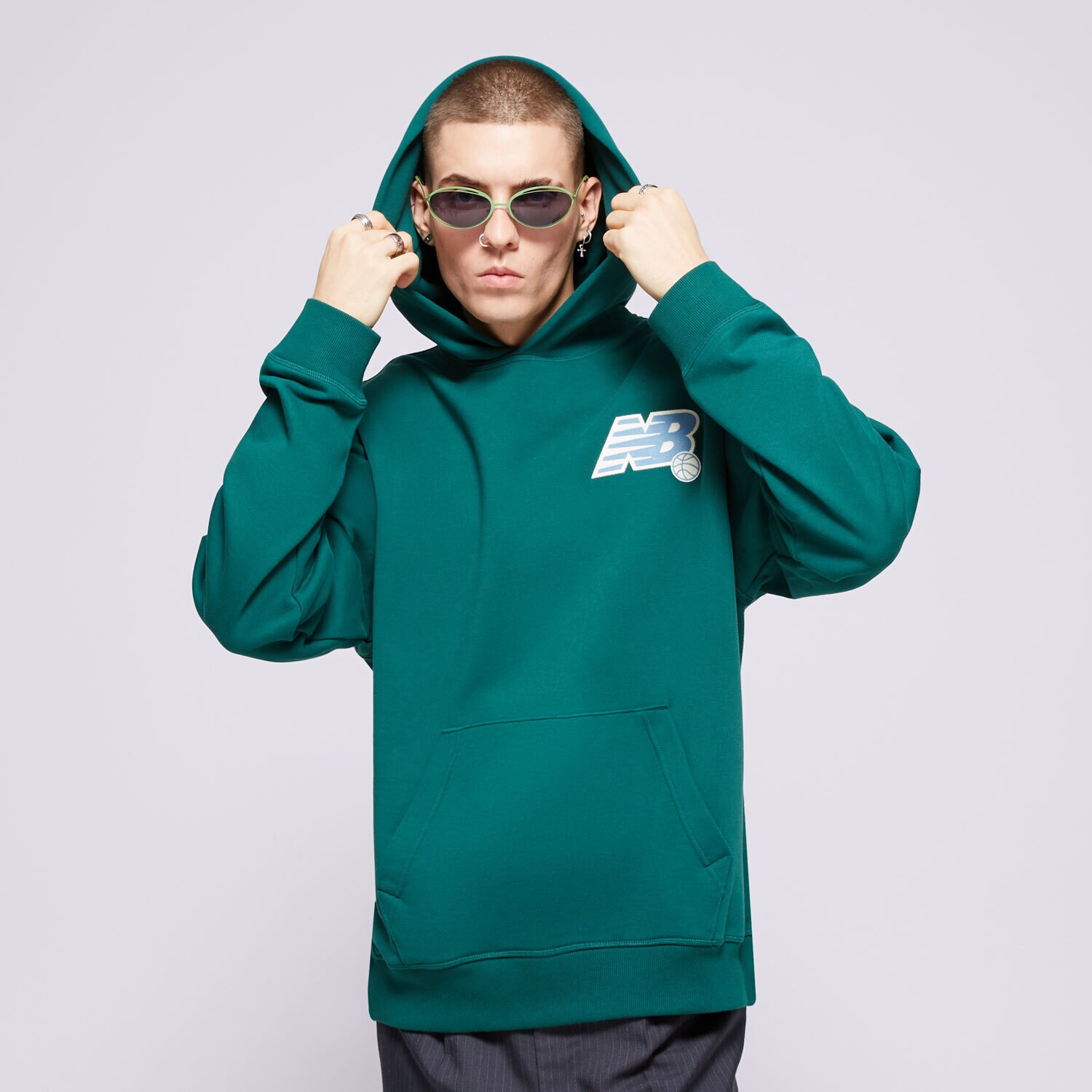 Moški pulover NEW BALANCE JOPICA S KAPUCO ATHLETICS RELAXED LEAGUE MT43563MHN zelena
