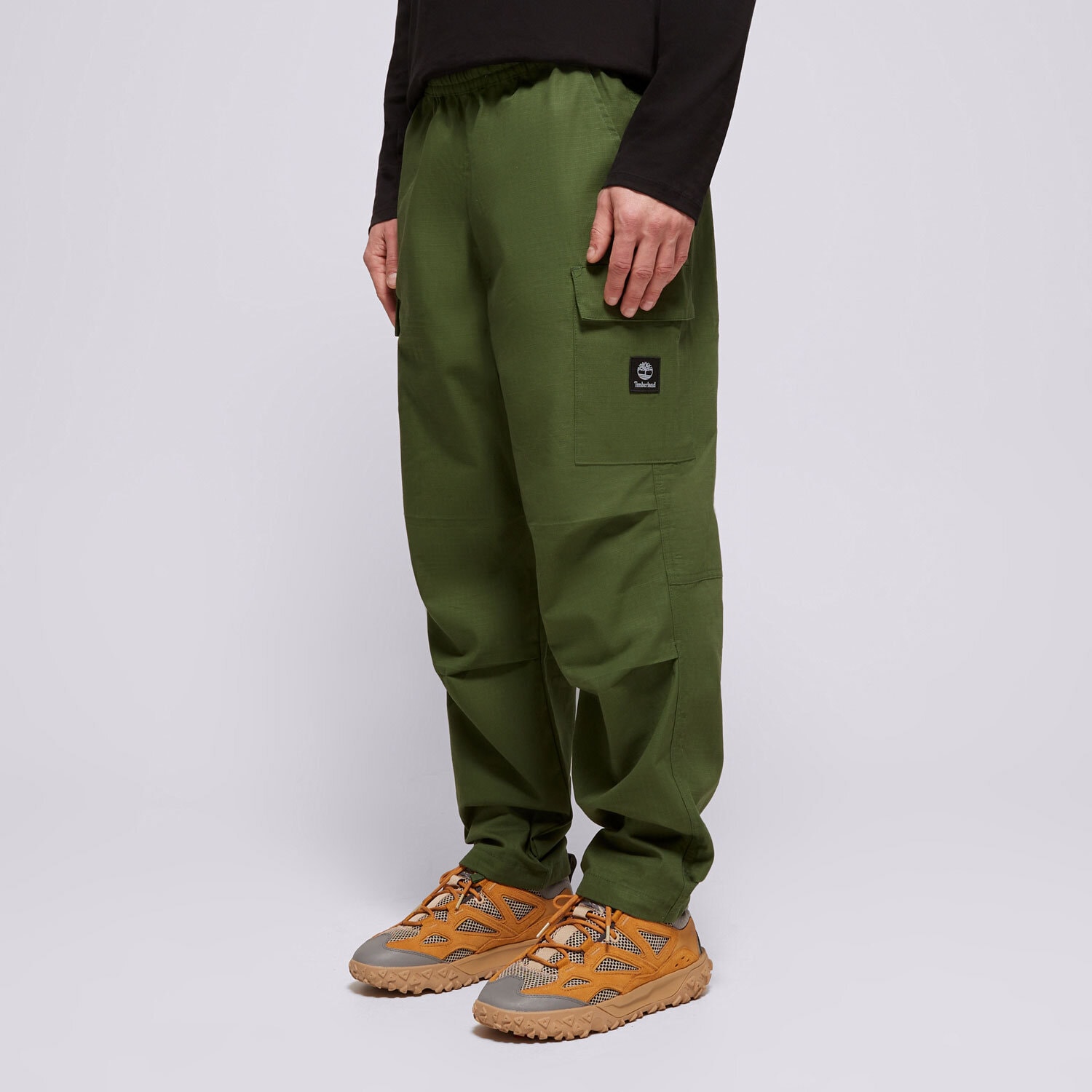Moški hlače TIMBERLAND HLAČE WOVEN BADGE RIPSMAJICA CARGO PANT TB0A656FEIN1 kaki