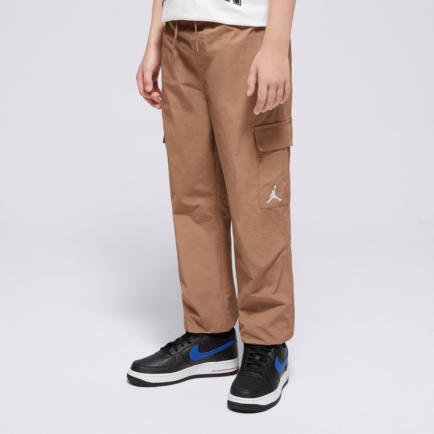 Otroški hlače JORDAN HLAČE JDB MJ DOUBLE CARGO PANT BOY 95D379-X1I rjava