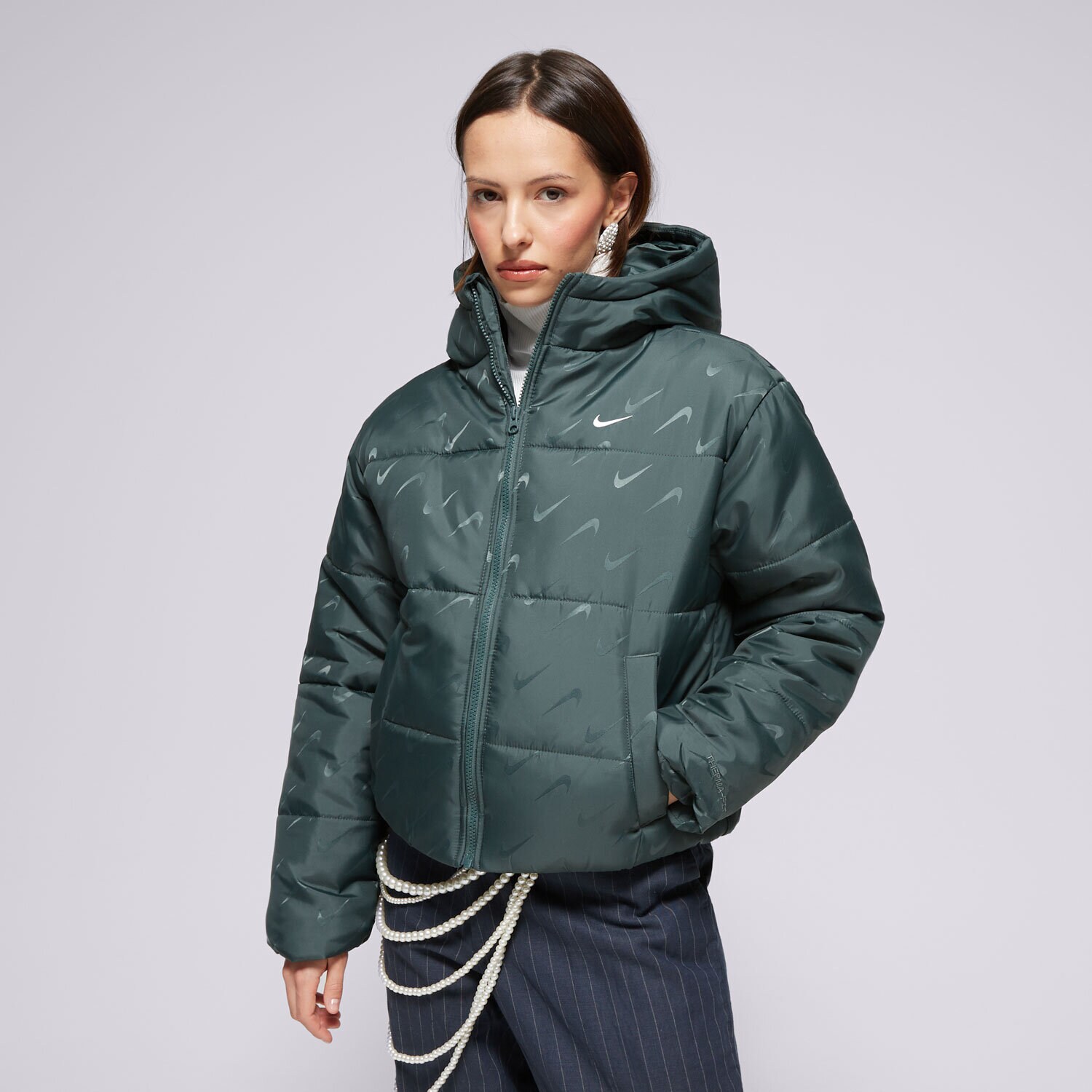 Ženska zimska jakna NIKE JAKNA PUHASTA W NSW TF SNFL NK CLSC PFR AOP FV7941-338 zelena