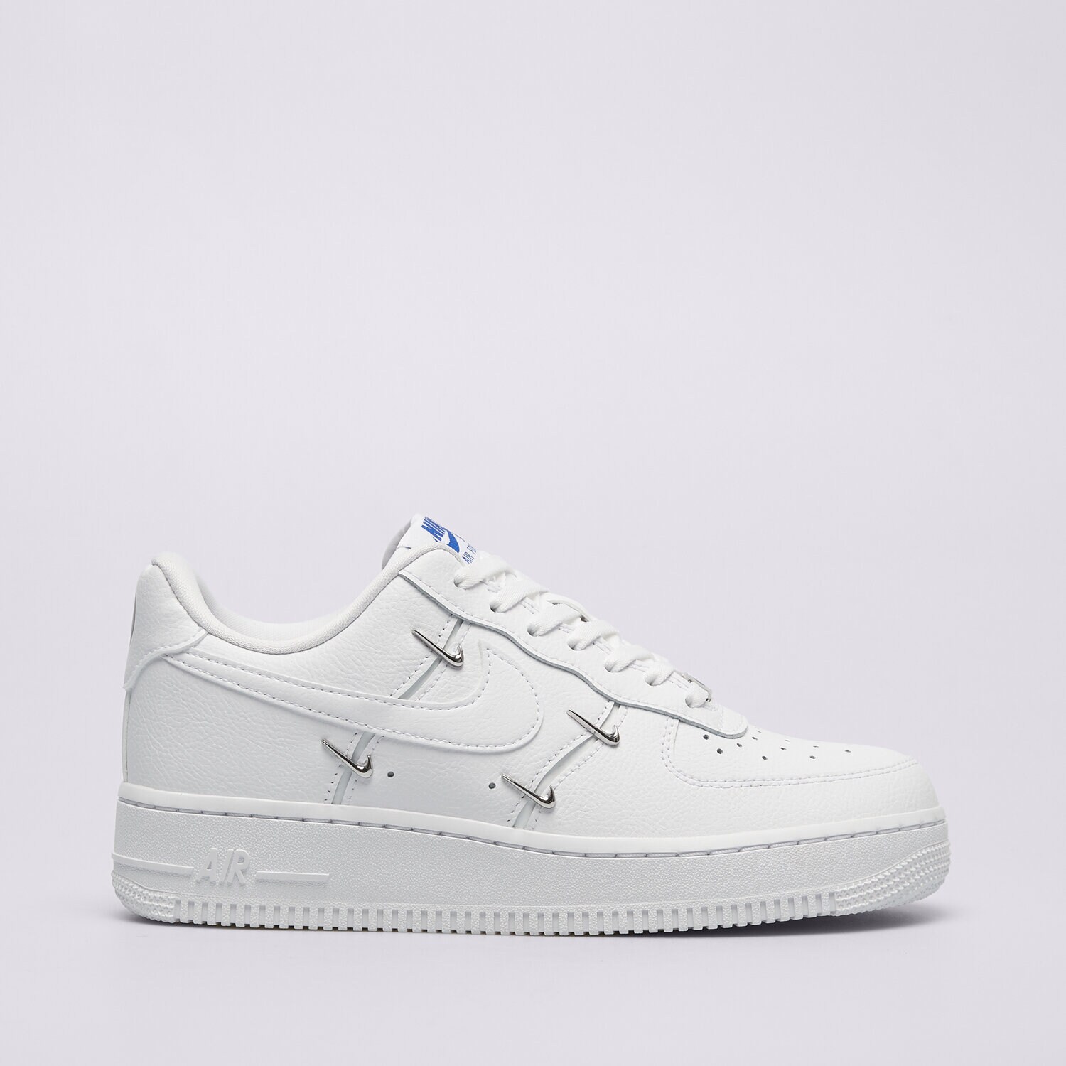 Ženske superge NIKE AIR FORCE 1 '07 LX CT1990-100 bela