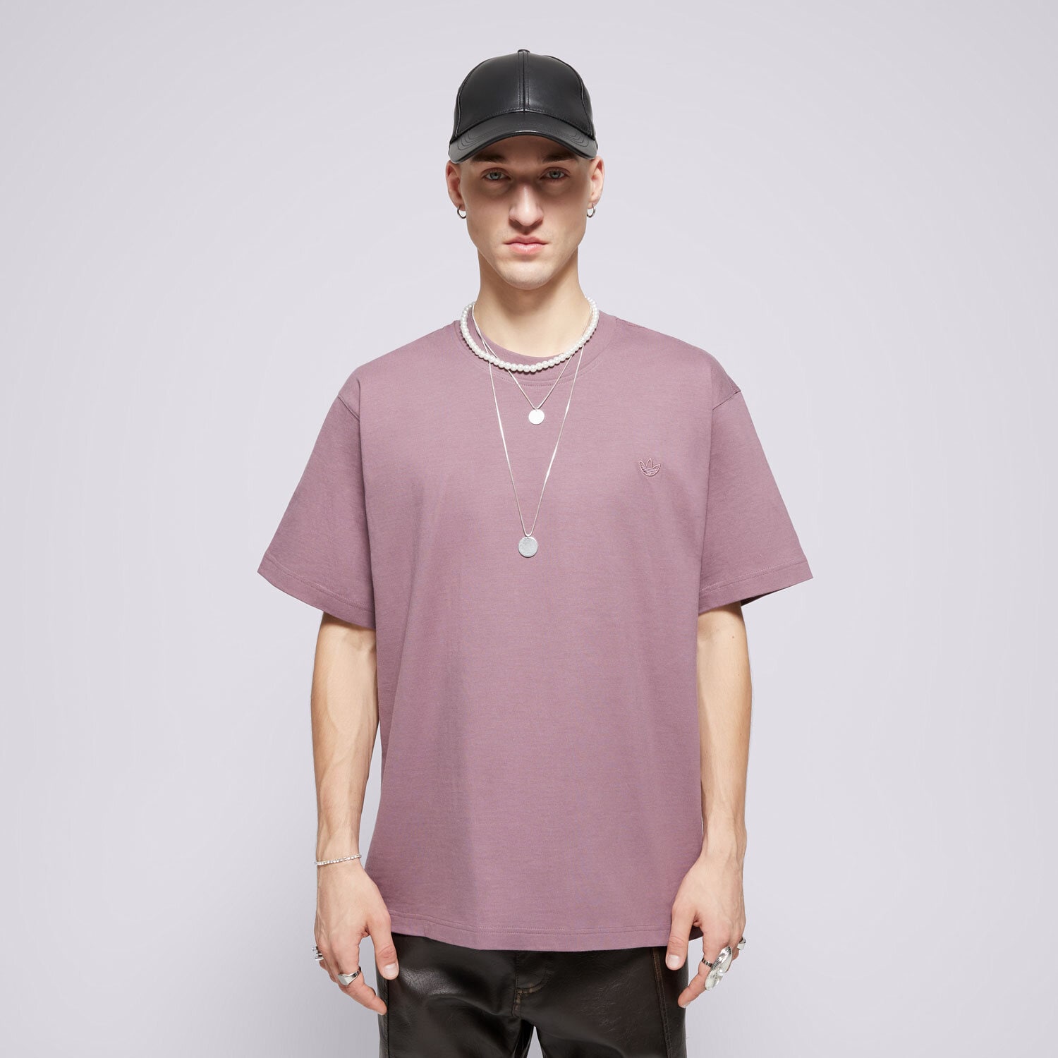 Moška majica s kratkimi rokavi ADIDAS T-SHIRT P ESS TEE IX8181 vijolična