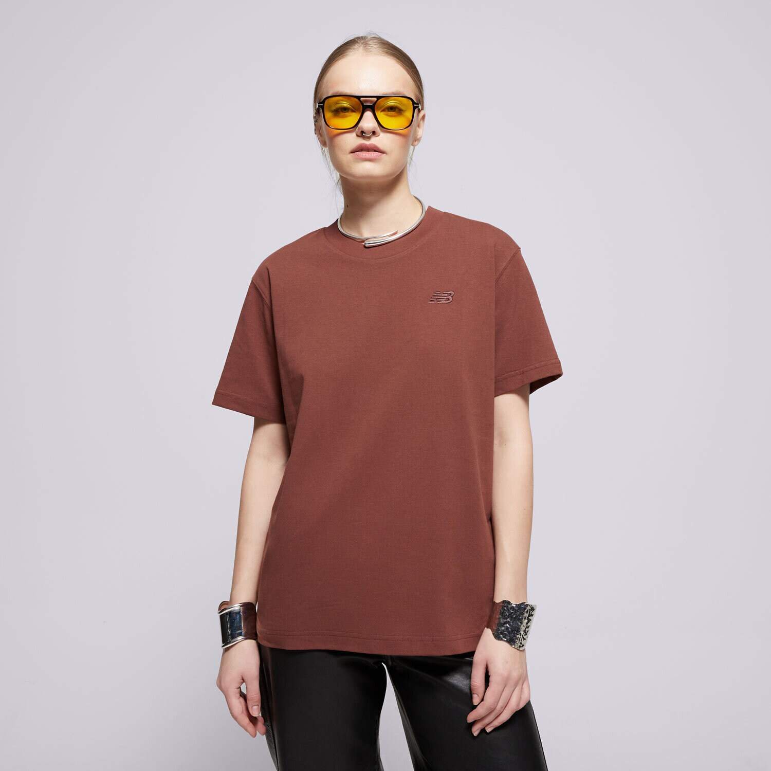 Ženska majica s kratkimi rokavi NEW BALANCE T-SHIRT ATHLETICS JERSEY T-SHIRT WT41501ROK rjava