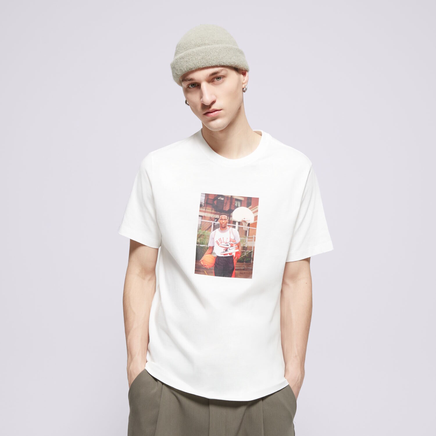 Moška majica s kratkimi rokavi JORDAN T-SHIRT M J BRAND PHOTO SS CREW HJ2354-100 bela
