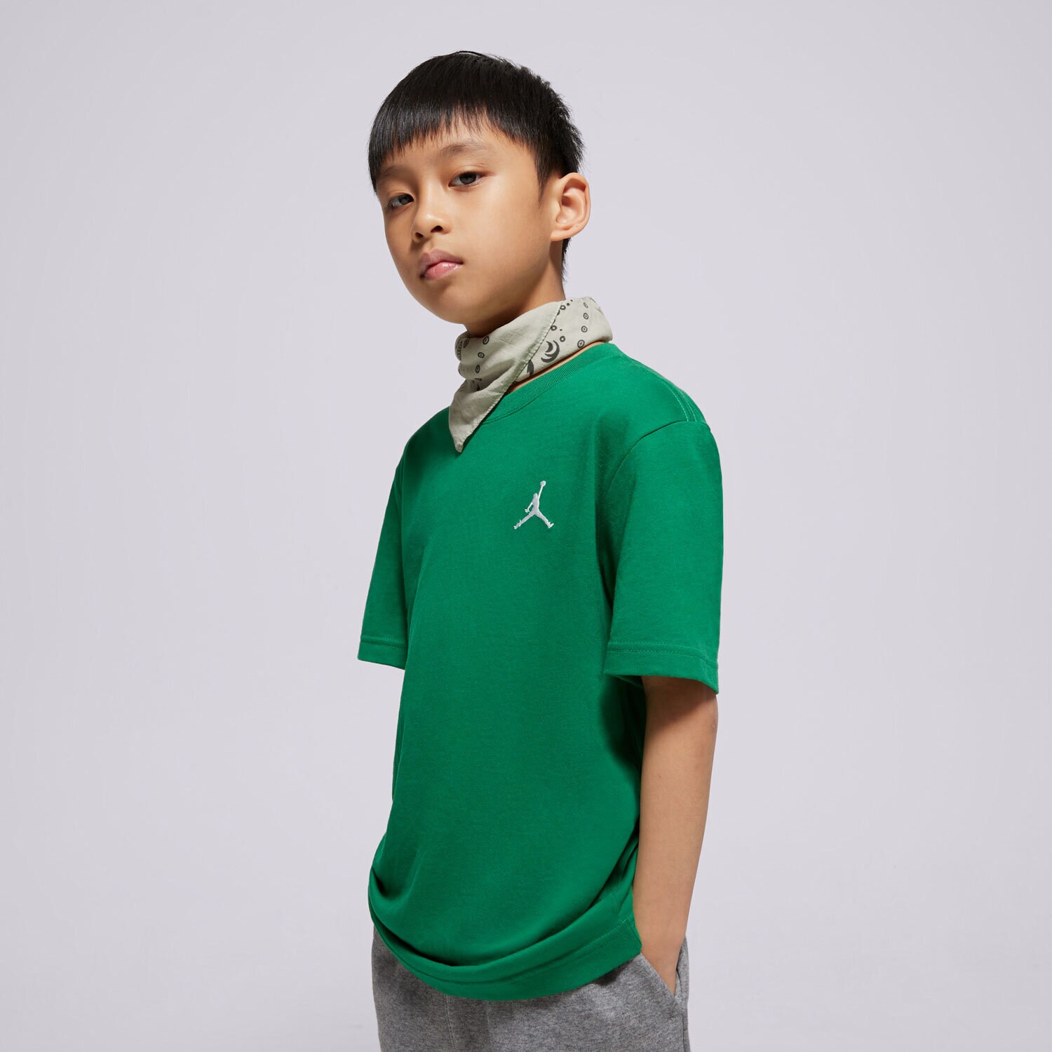 Otroška majica s kratkimi rokavi JORDAN T-SHIRT JDB JUMPMAN AIR EMB BOY 95D266-E1P zelena