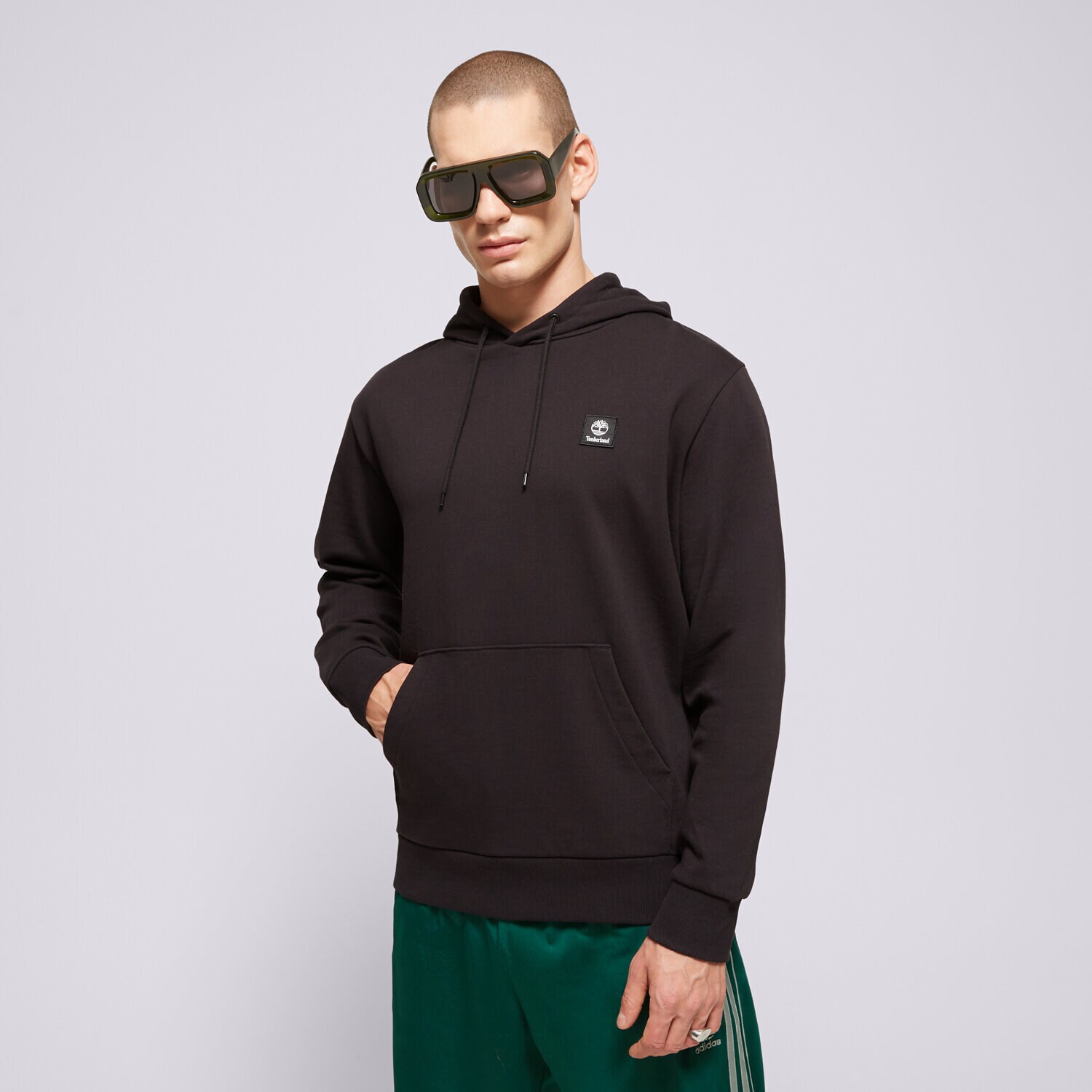 Moški pulover TIMBERLAND JOPICA S KAPUCO WOVEN BADGE (LB) HOODIE BLACK TB0A2NFX0011 črna