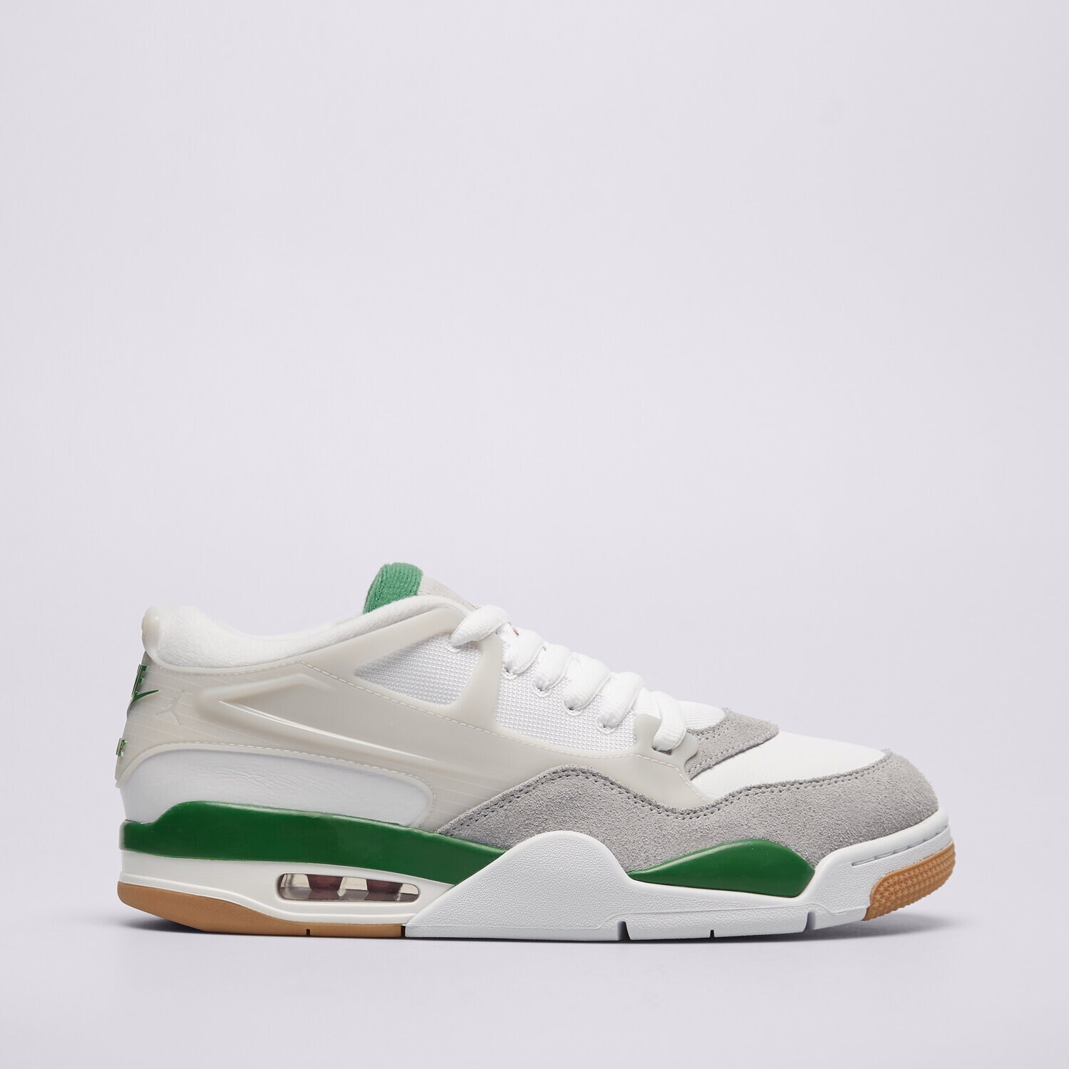 Moški superge AIR JORDAN 4 RM FQ7939-103 bela