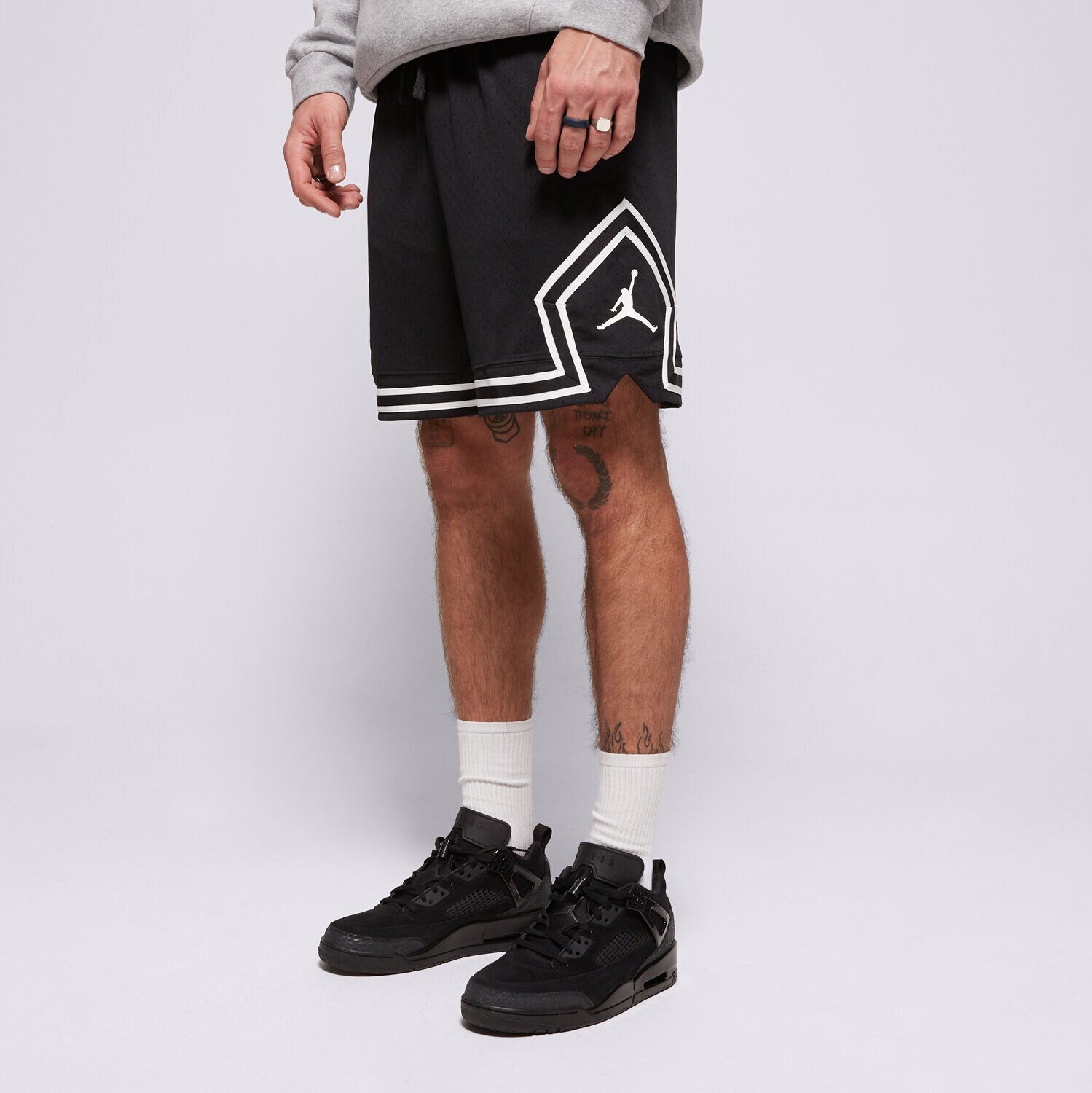 Moški kratke hlače JORDAN KRATKE HLAČE M J DF SPRT DMND SHORT HF9910-010 črna