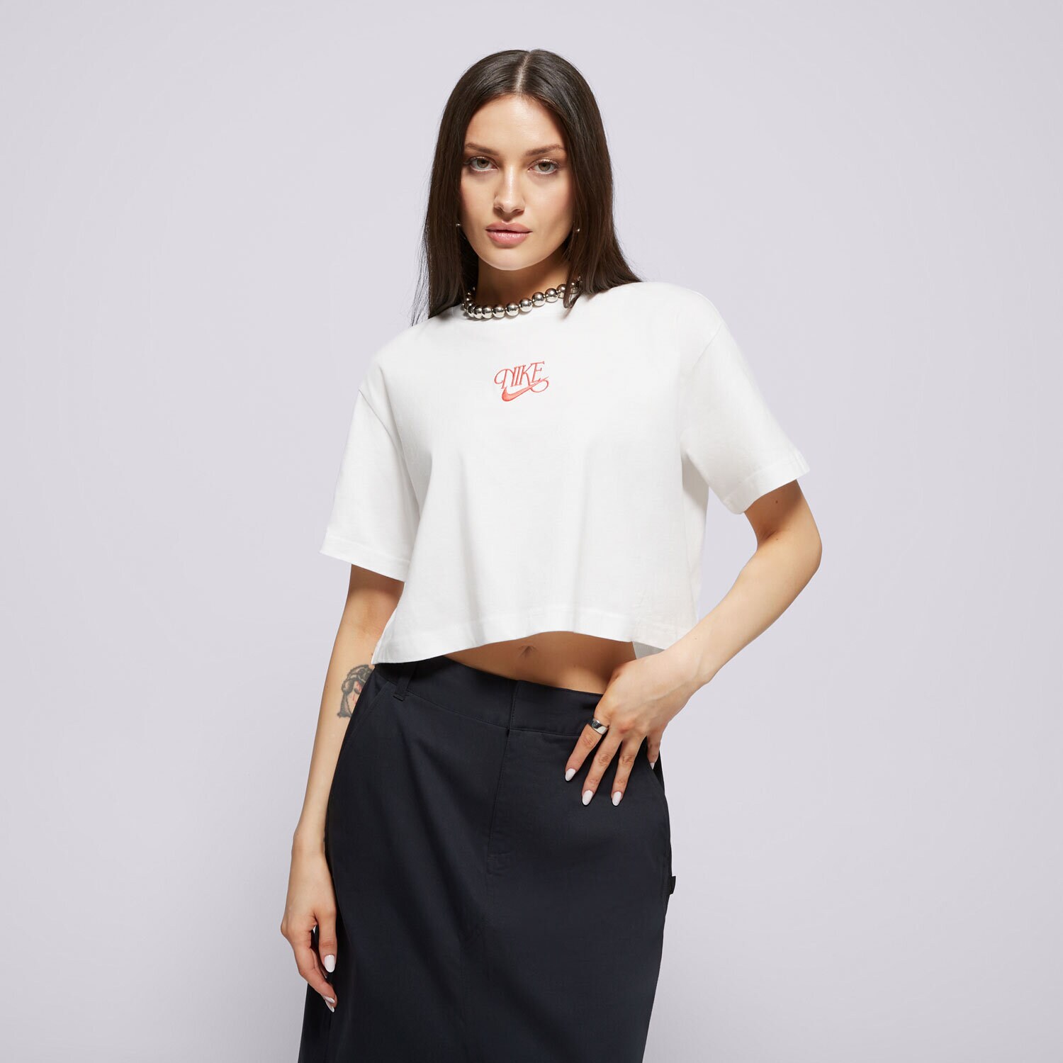 Ženska majica s kratkimi rokavi NIKE T-SHIRT W NSW SS CROP TEE IWD HF9500-100 bela