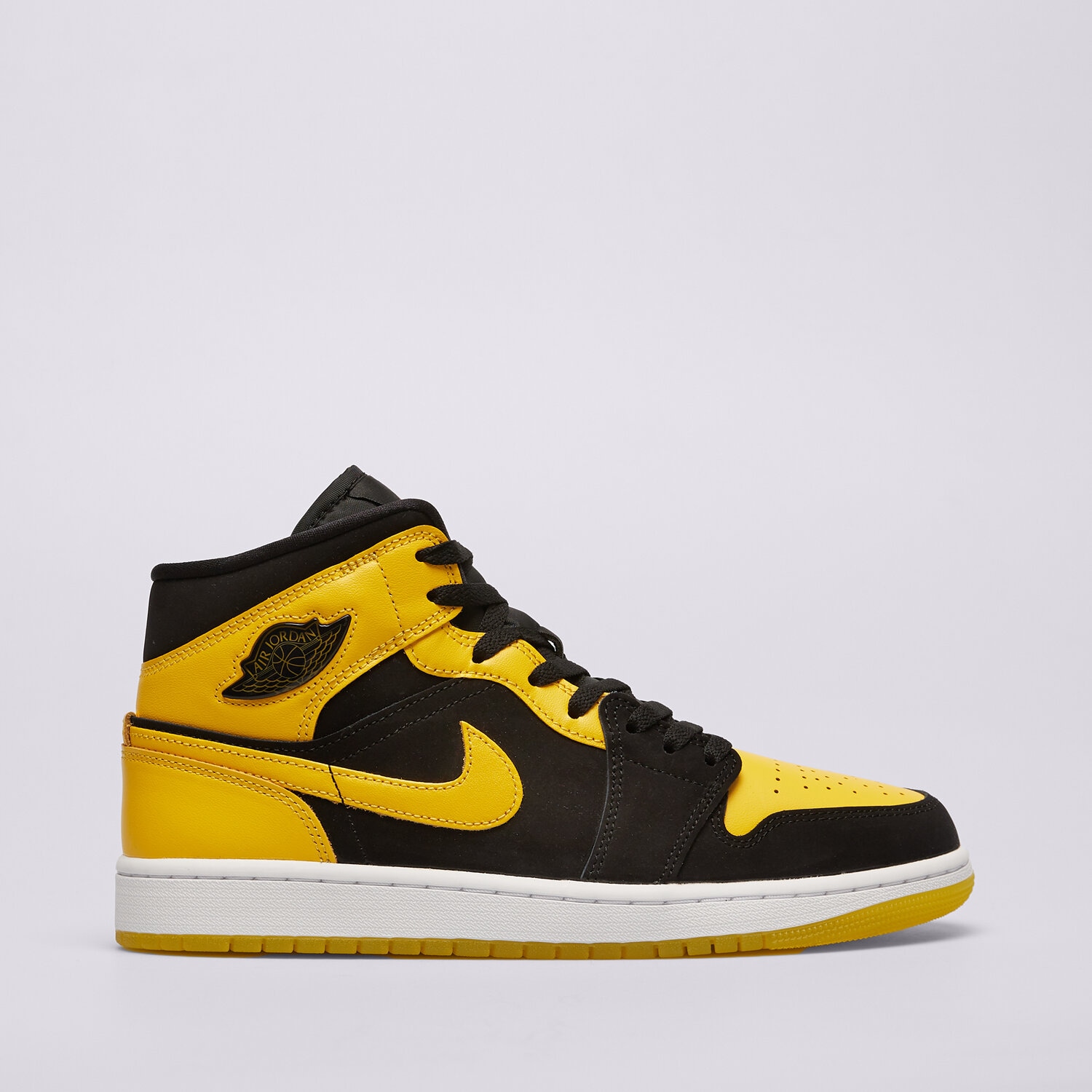 Moški superge AIR JORDAN 1 MID  HJ6654-071 črna