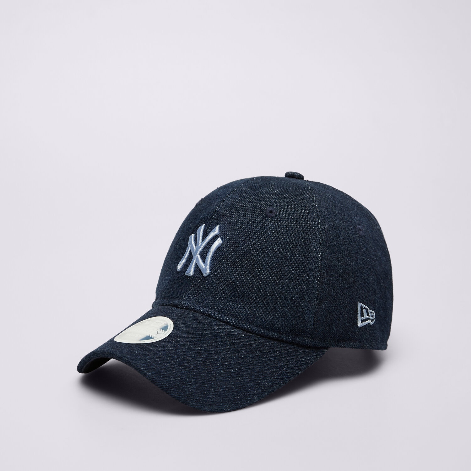 Ženska kapa s strešico NEW ERA KAPA WMNS DENIM 920 NYY NEW YORK YANKEES 60667484 mornarsko modra