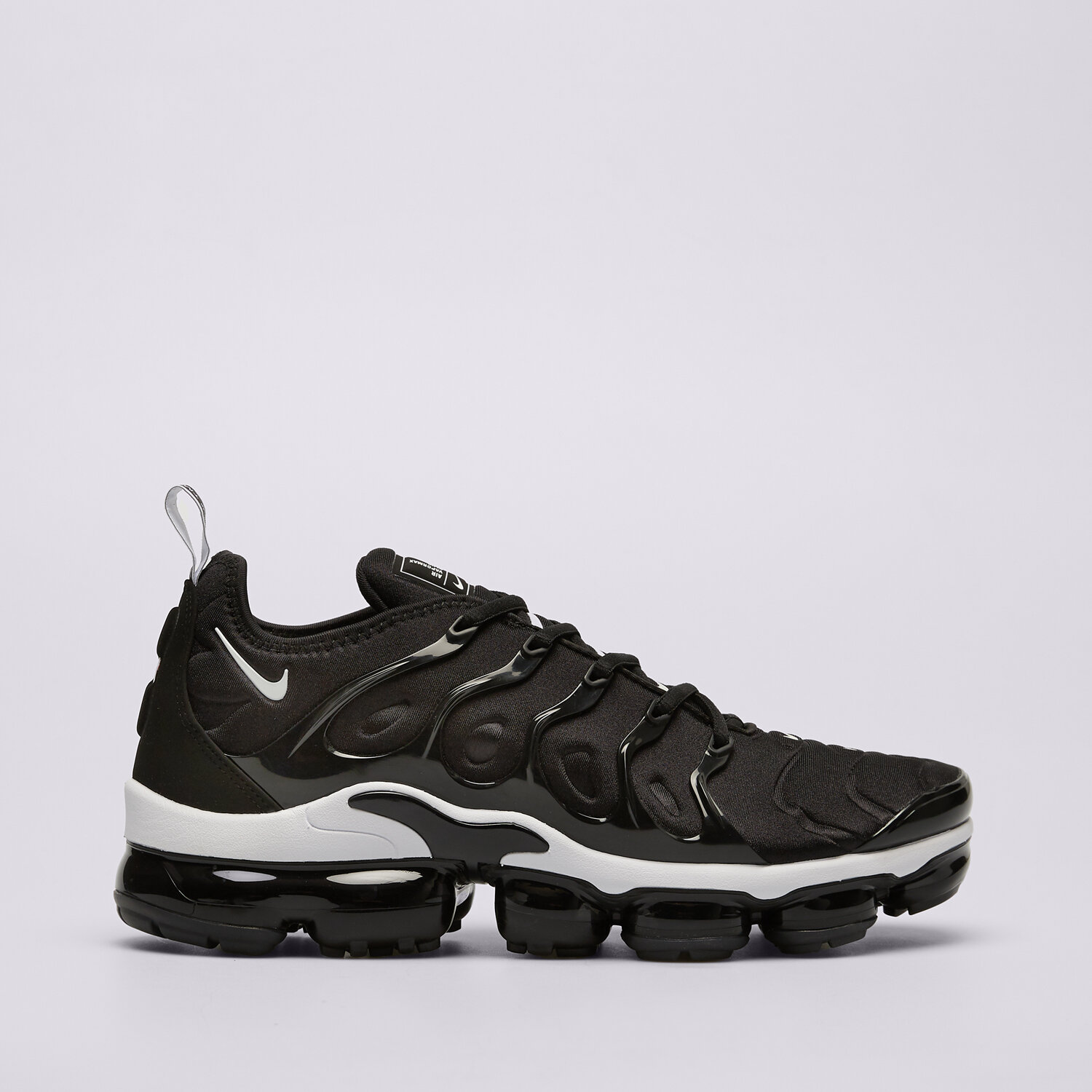 Moški superge NIKE AIR VAPORMAX PLUS 924453-011 črna
