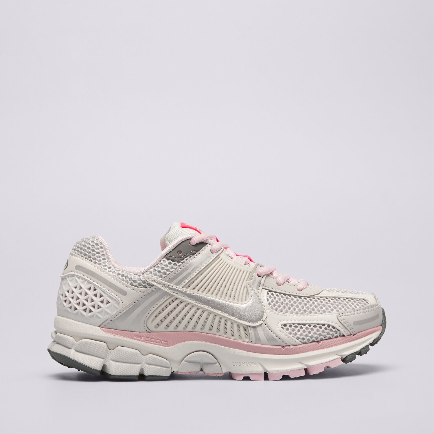 Ženske superge NIKE W ZOOM VOMERO 5 GCEL CN  FN3695-001 roza