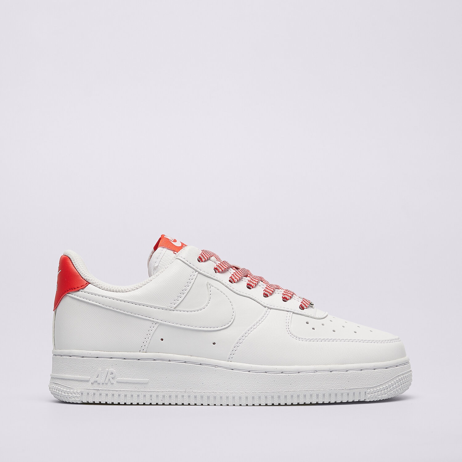 Ženske superge NIKE W AIR FORCE 1 '07 NEXT NATURE IB7167-103 bela