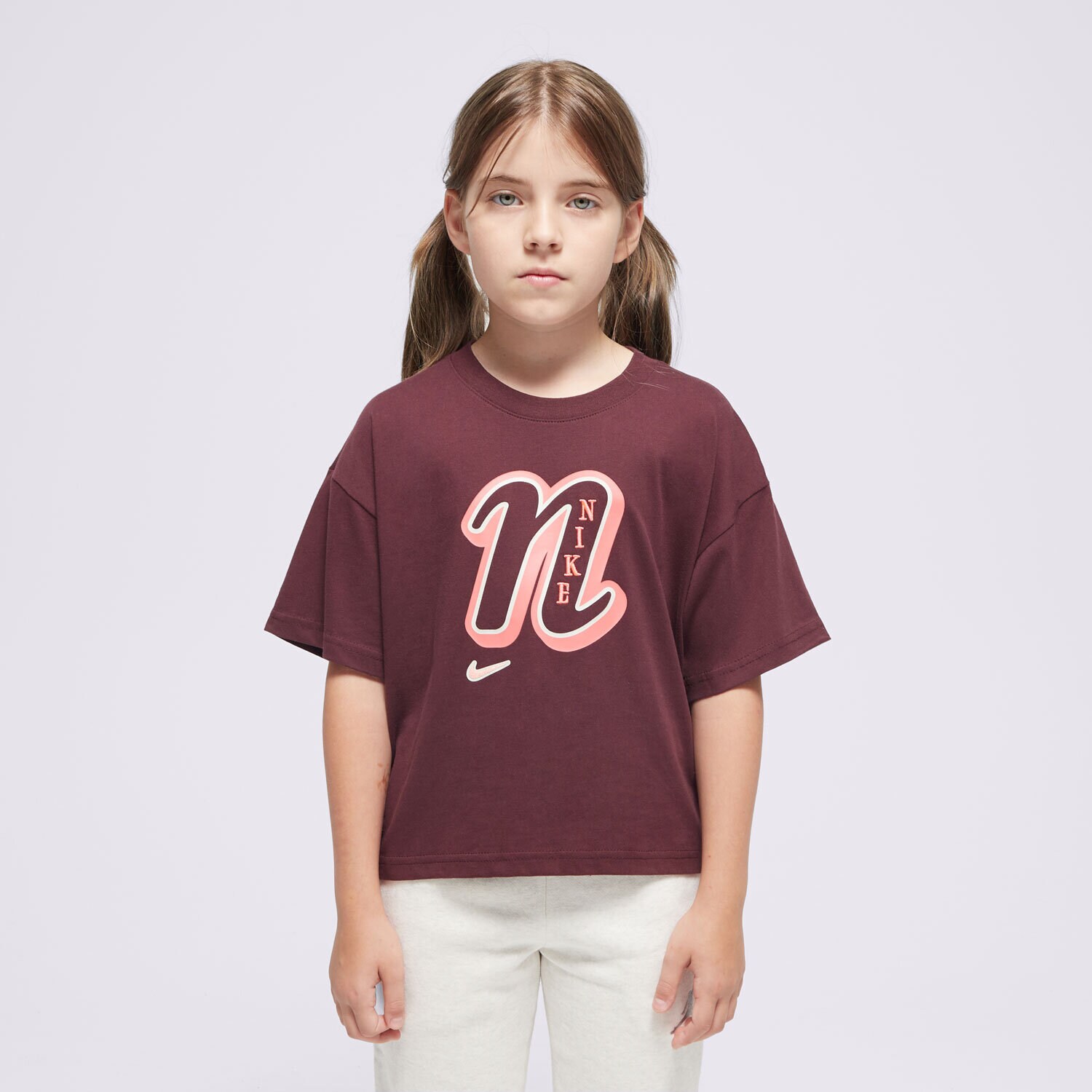 Otroška majica s kratkimi rokavi NIKE T-SHIRT G NSW TEE GRAPHIC STAR GIRL FZ5562-652 rjava