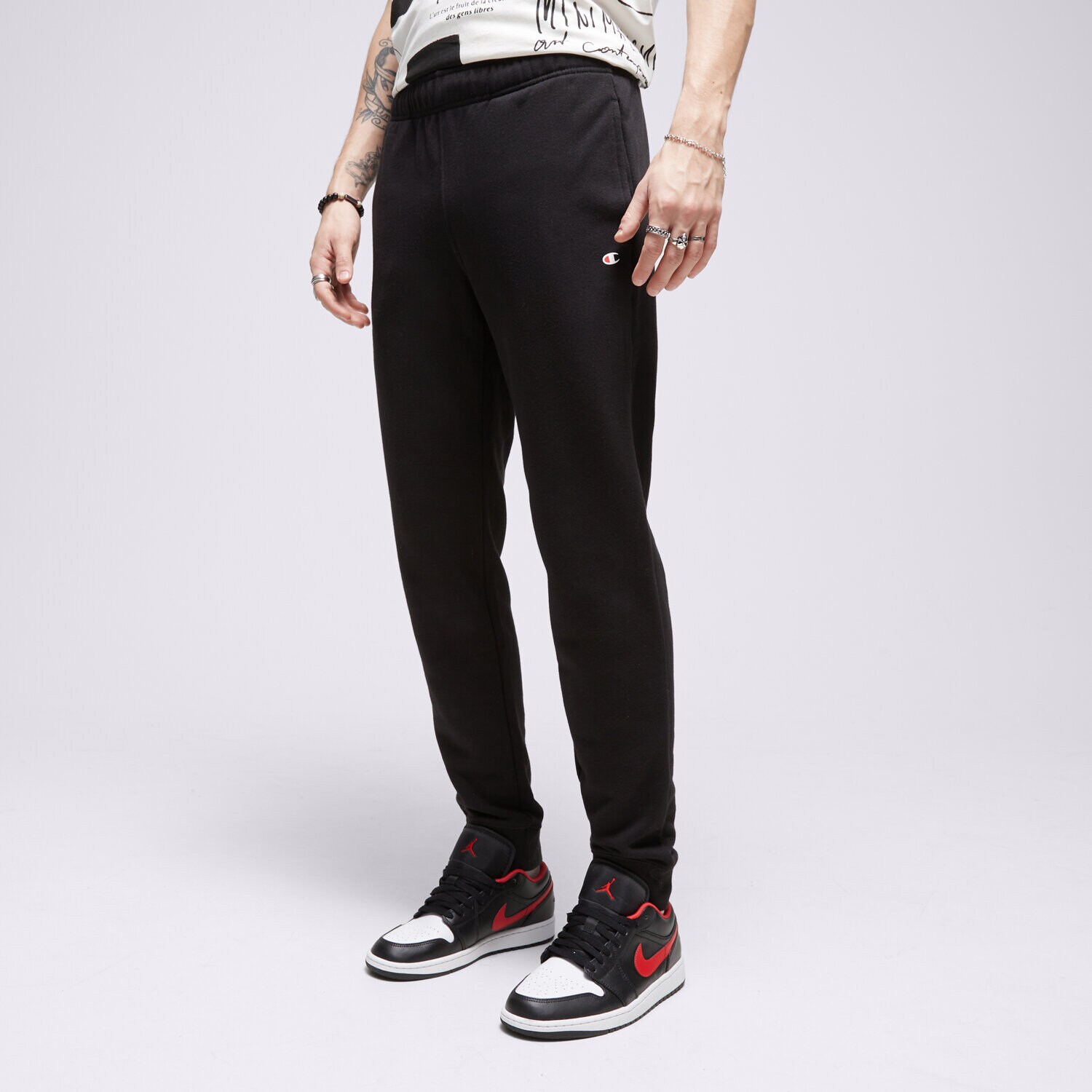 Moški hlače CHAMPION HLAČE RIB CUFF PANTS 218704KK001 črna