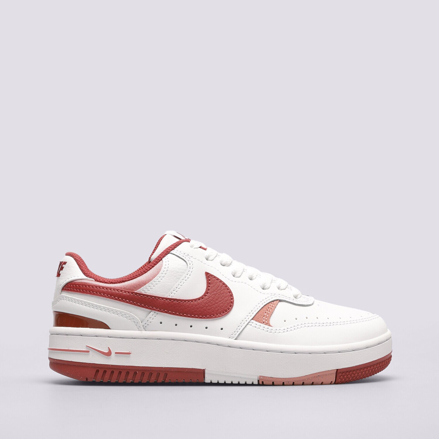 Ženske superge NIKE GAMMA FORCE FQ8877-100 bela