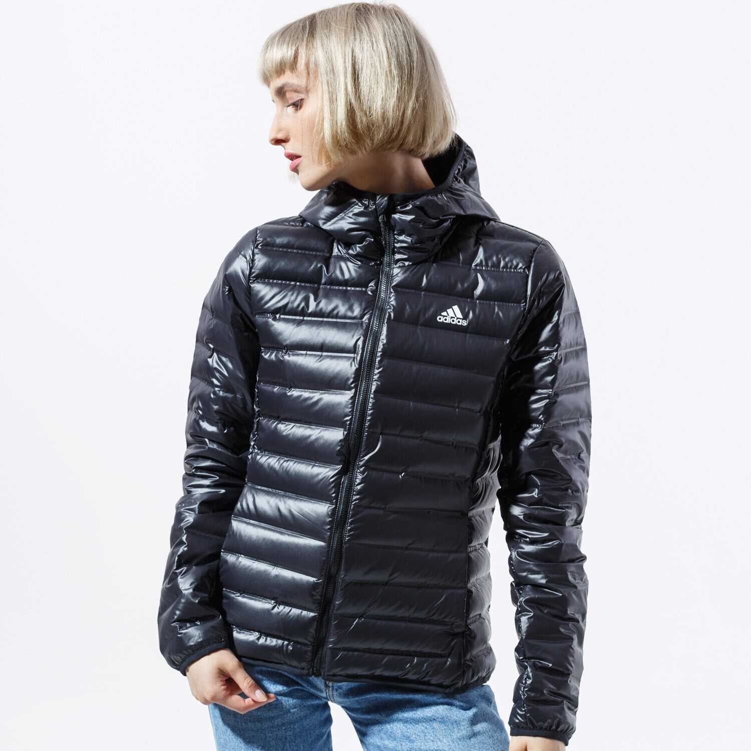 Ženska zimska jakna ADIDAS JAKNA W VARILITE HO J BQ1968 črna