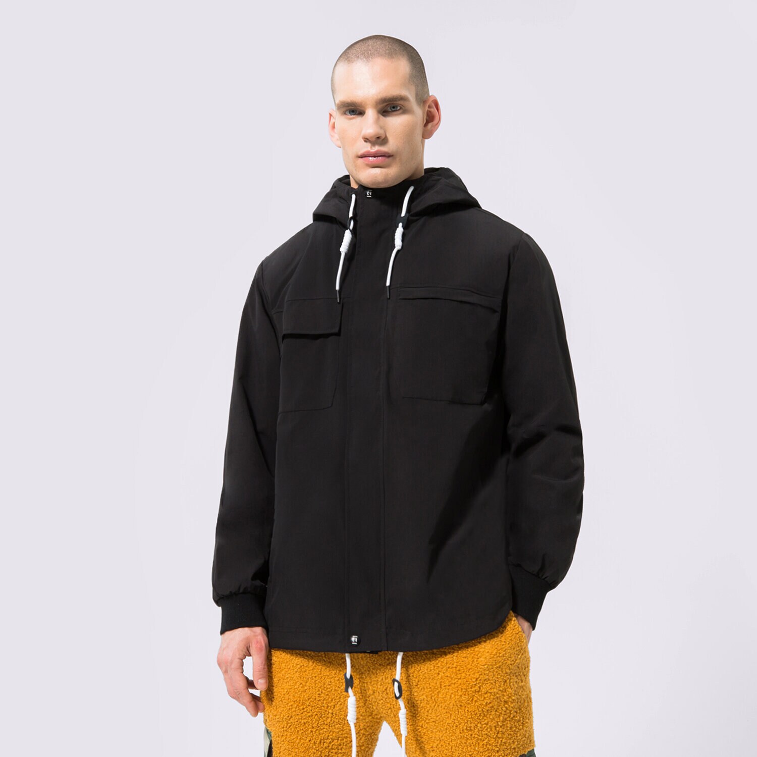 Moška jakna za prehodni čas CONFRONT JAKNA HOODED BLACK CF123KUM05001 črna