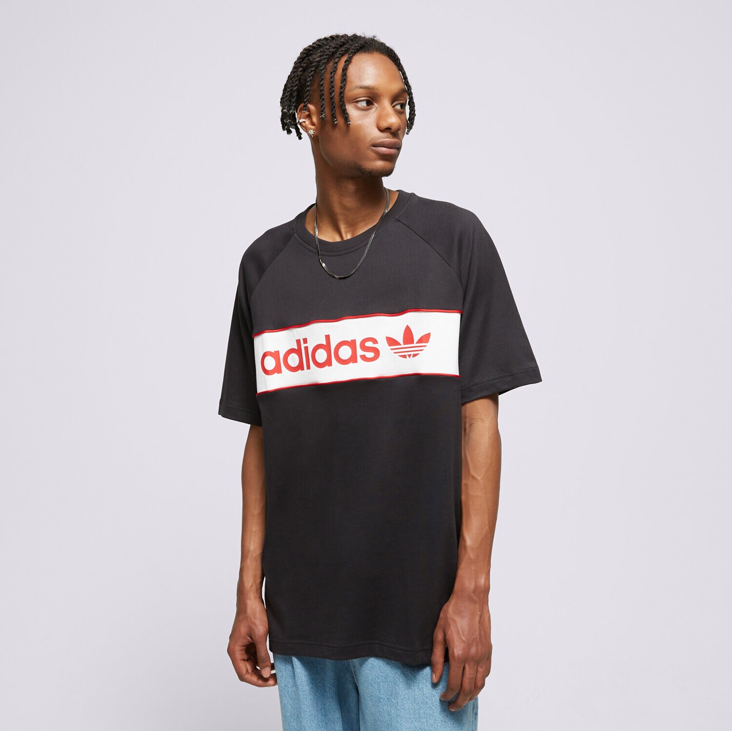 Moška majica s kratkimi rokavi ADIDAS T-SHIRT NY TEE IS1404 črna
