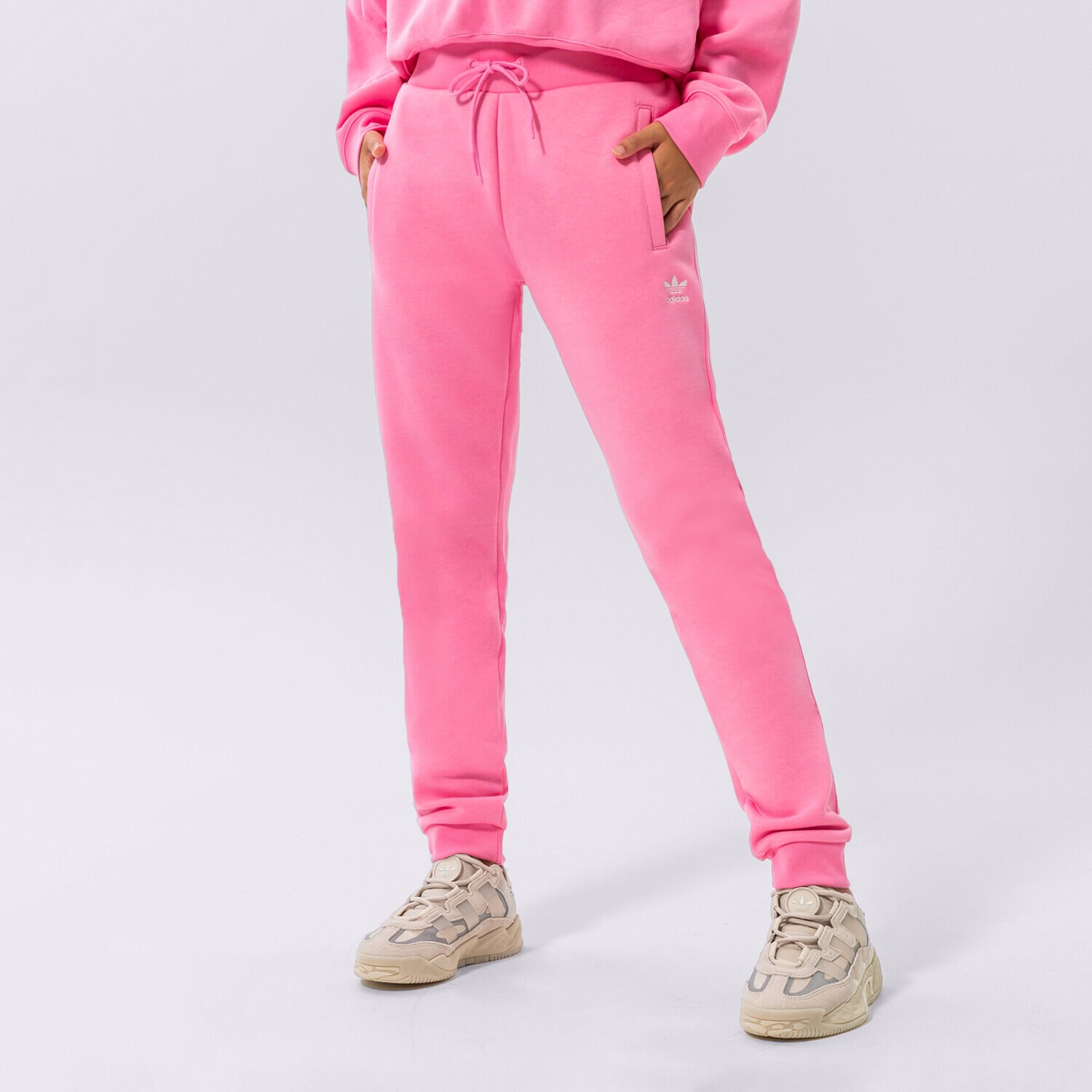 Ženske hlače ADIDAS HLAČE TRACK PANT HJ7848 roza