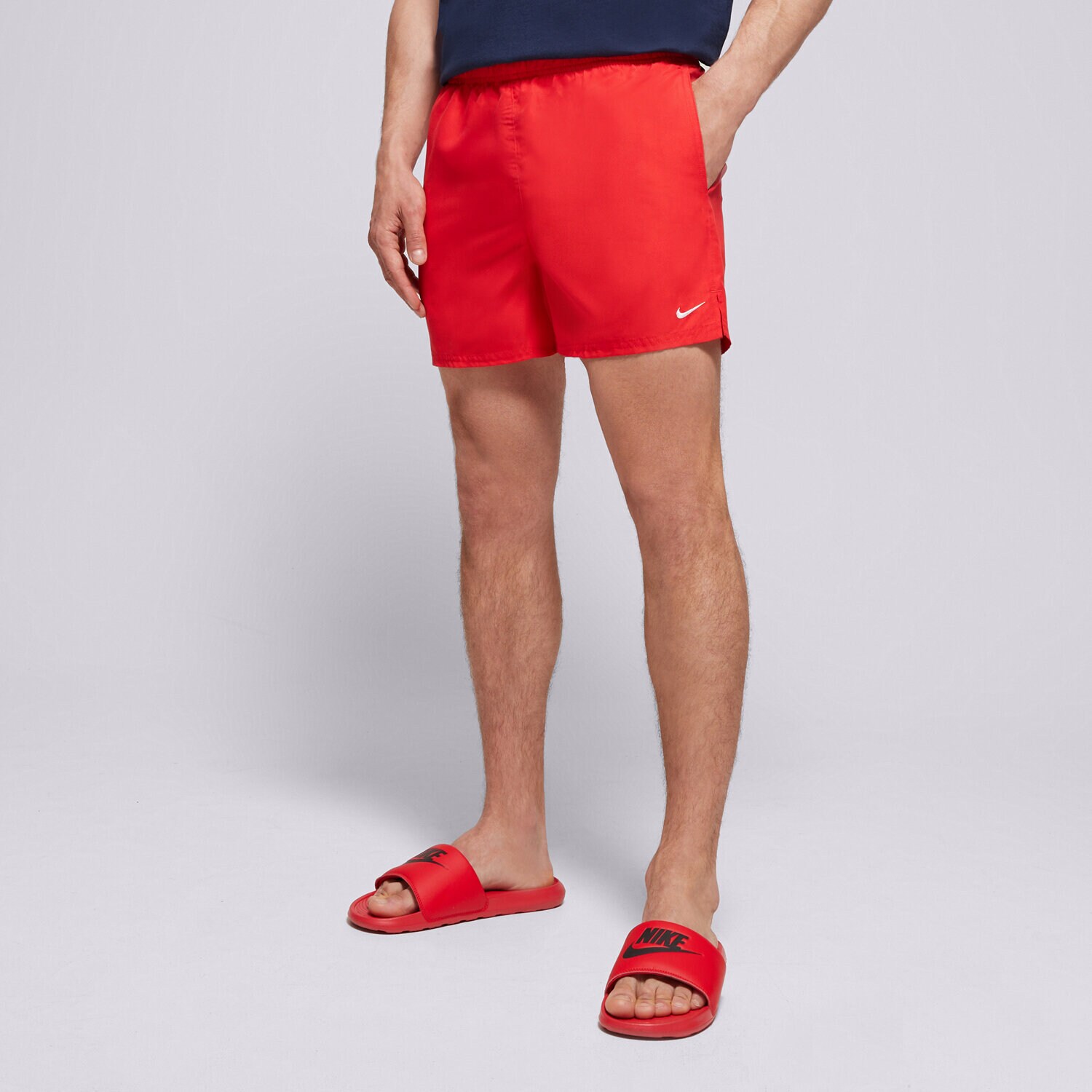 Moški kratke hlače NIKE SWIM  KRATKE HLAČE ESSENTIAL 5" NESSA560-614 rdeča