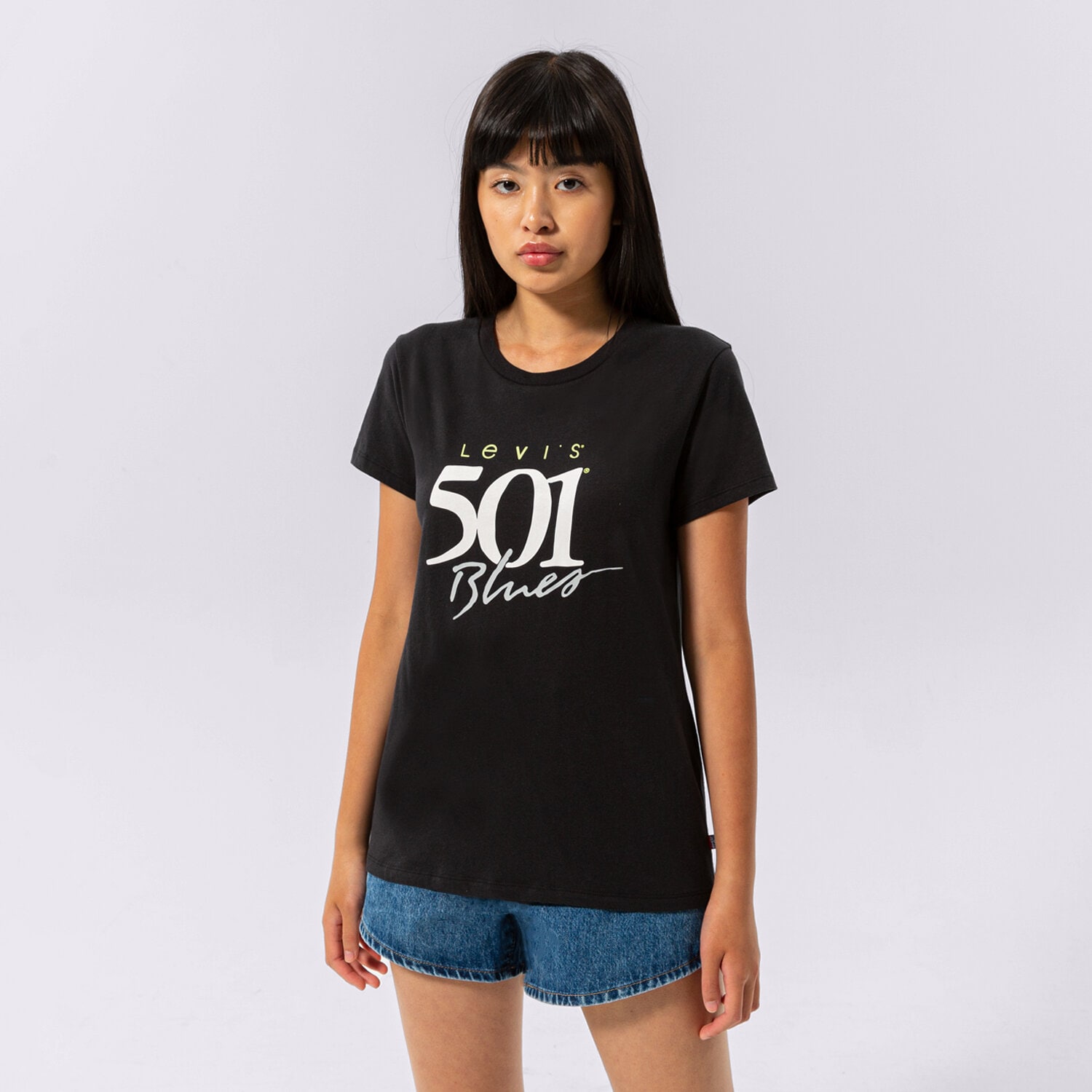 Ženska majica s kratkimi rokavi LEVI'S T-SHIRT THE PERFECT TEE 17369-1920 črna
