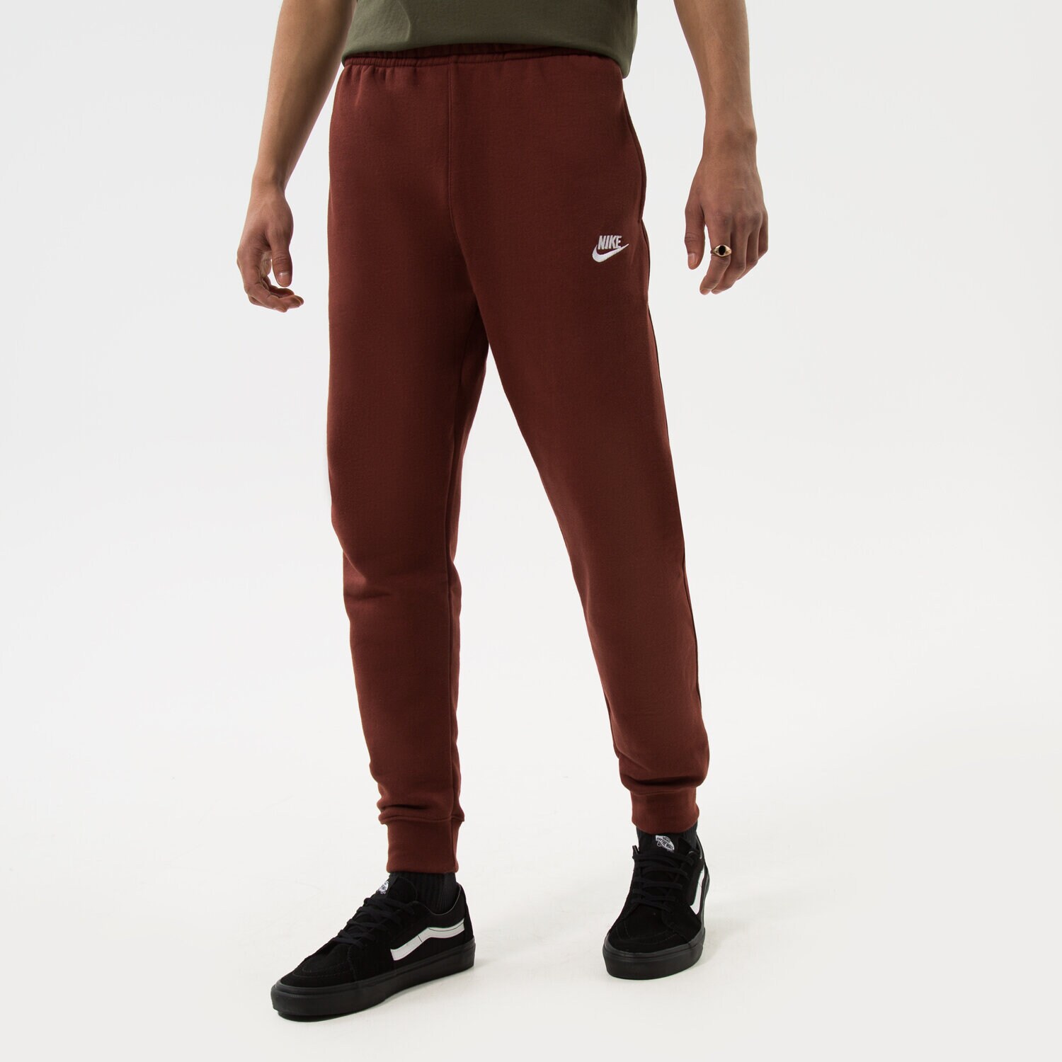 Moški hlače NIKE HLAČE SPORTSWEAR CLUB FLEECE BV2671-217 rjava