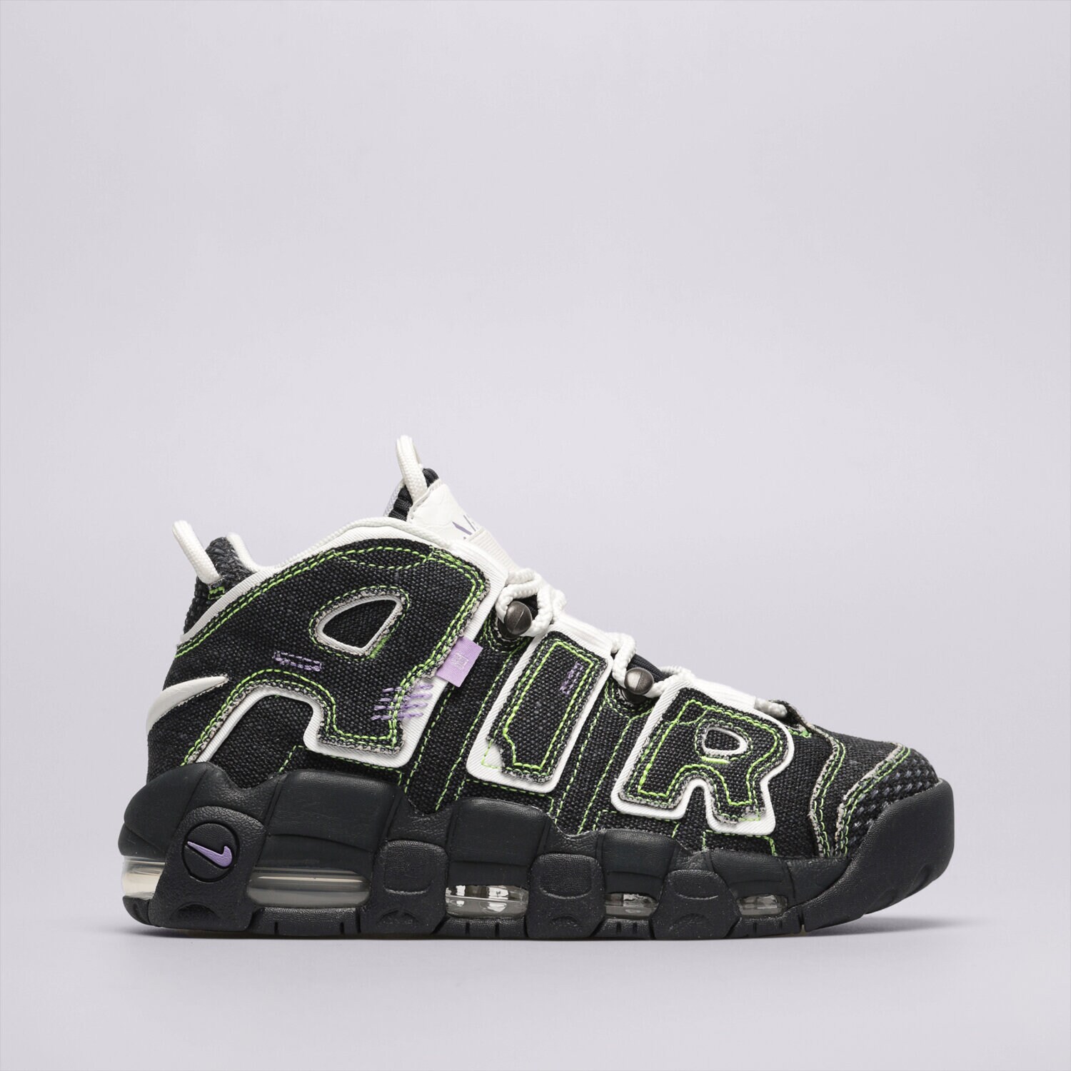 Ženske superge NIKE SWDC W AIR MORE UPTEMPO DX4219-400 črna
